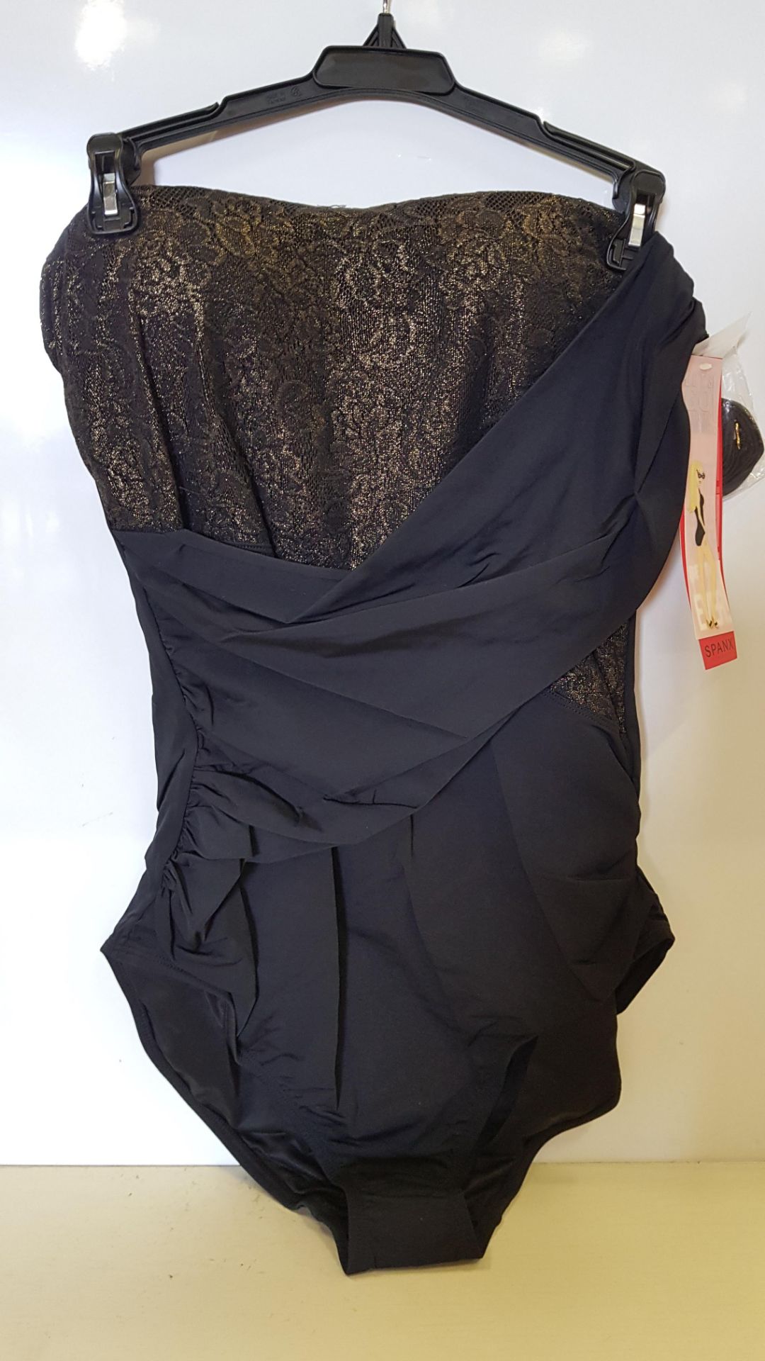 9 X BRAND NEW SPANX GOLDEN HOUR ONE PIECES SIZE 14 RRP $198.00 (TOTAL RRP $1782.00)