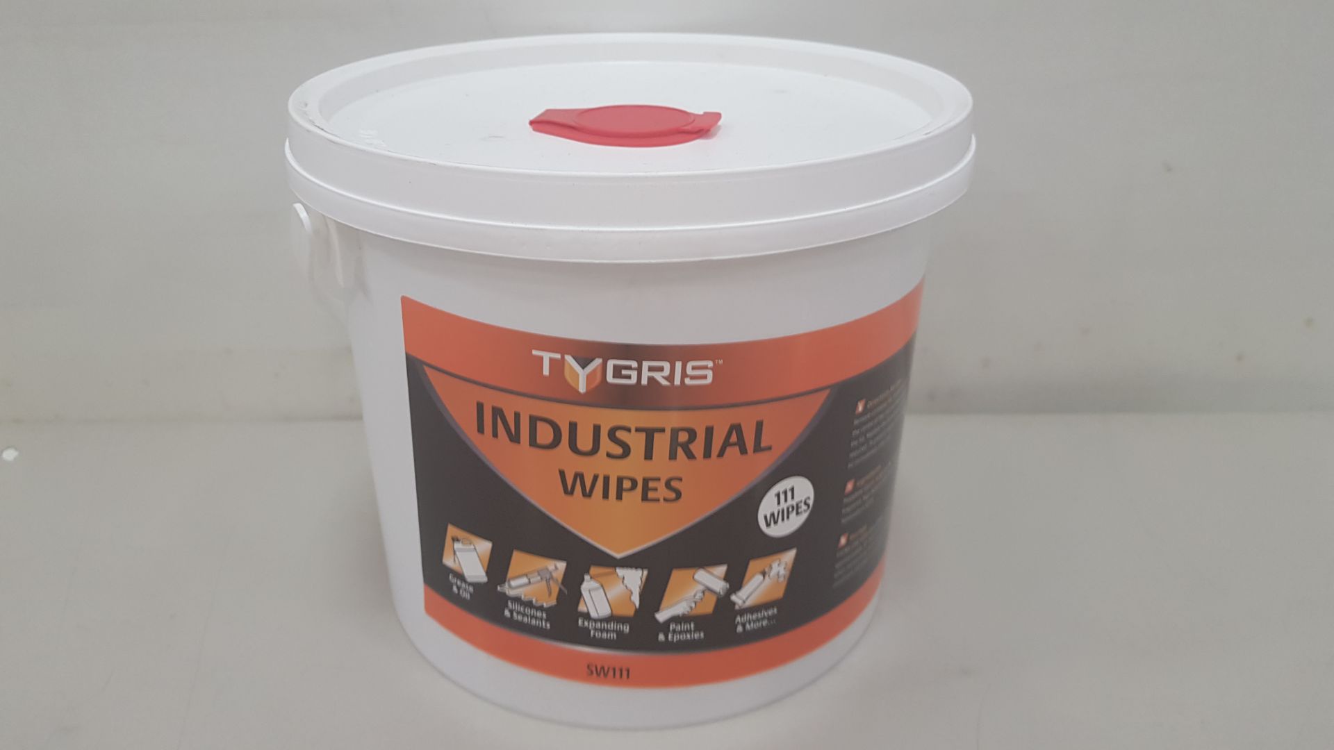 20 X TUBS TYGRIS INDUSTRIAL WIPES, 111 WIPES IN A SINGLE TUB. (5 BOXES)