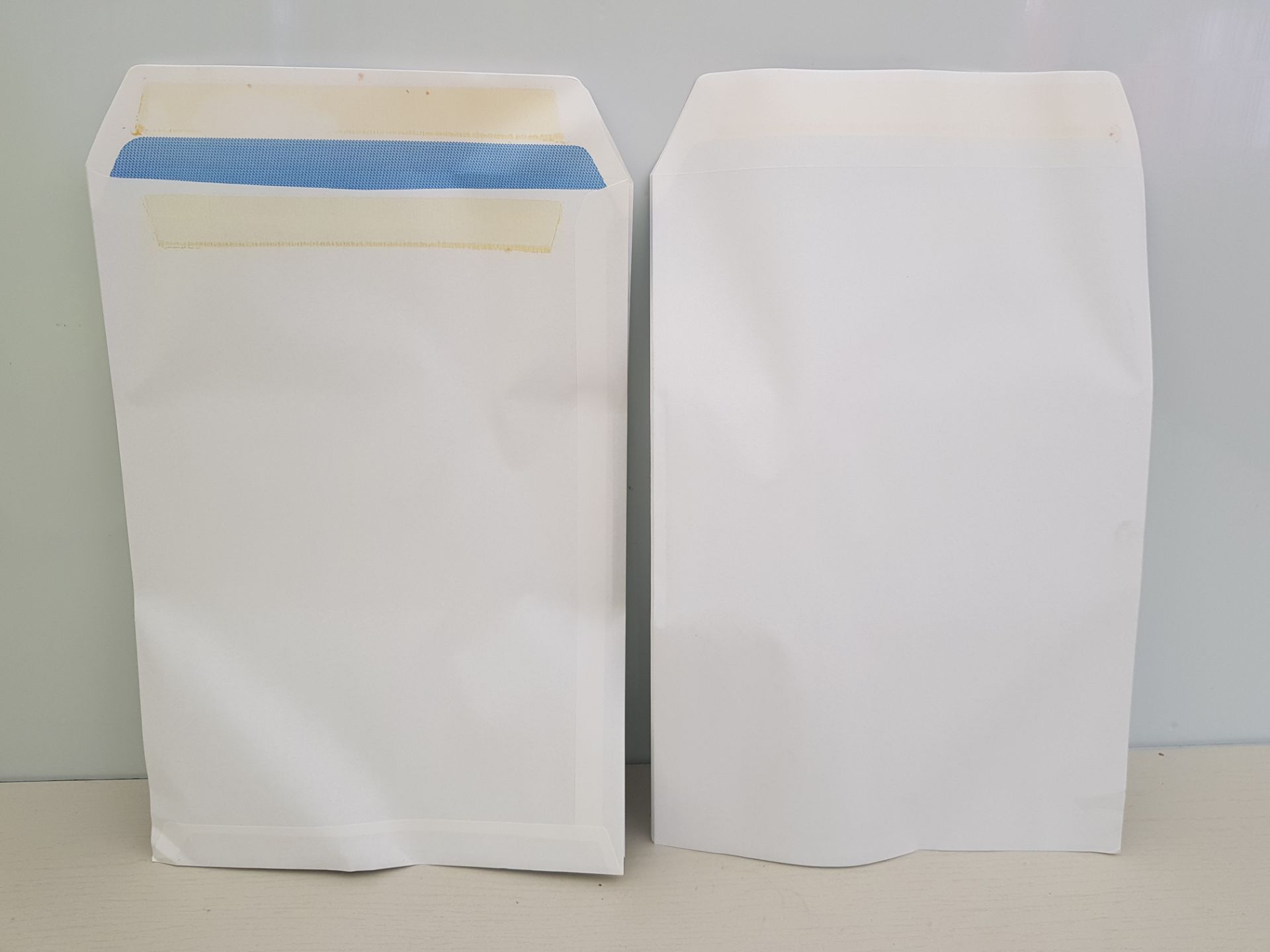 5000 + BRAND NEW ENVELOPES POCKETS - SELF SEAL - FOR A4 PAPER ( C4 229 X 324 ) COMES IN 21 BOXES