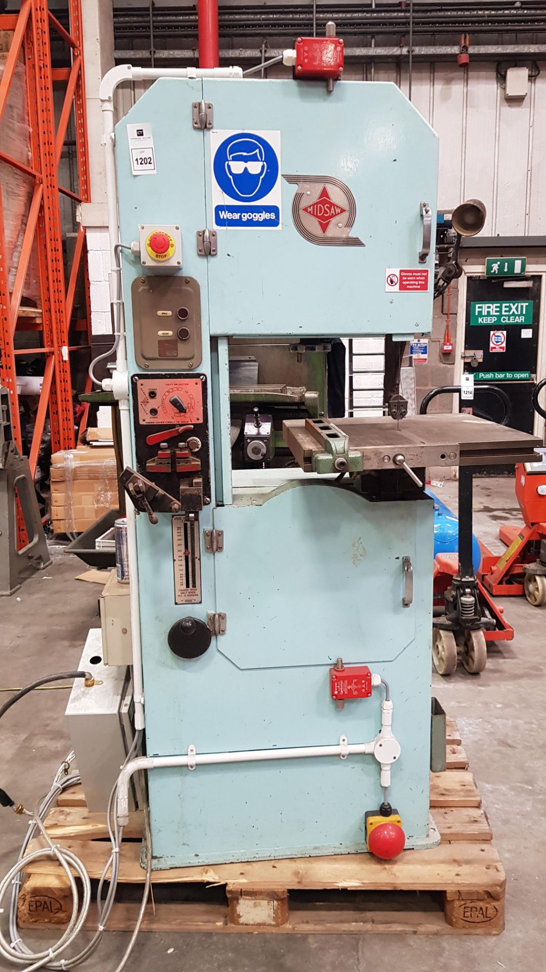 1 X THE MIDSAW ''MINOR'' TOOLROOM BANDSAW, MACHINE No E7207, MACHINE SPEED 60 TO 500 FEET PER