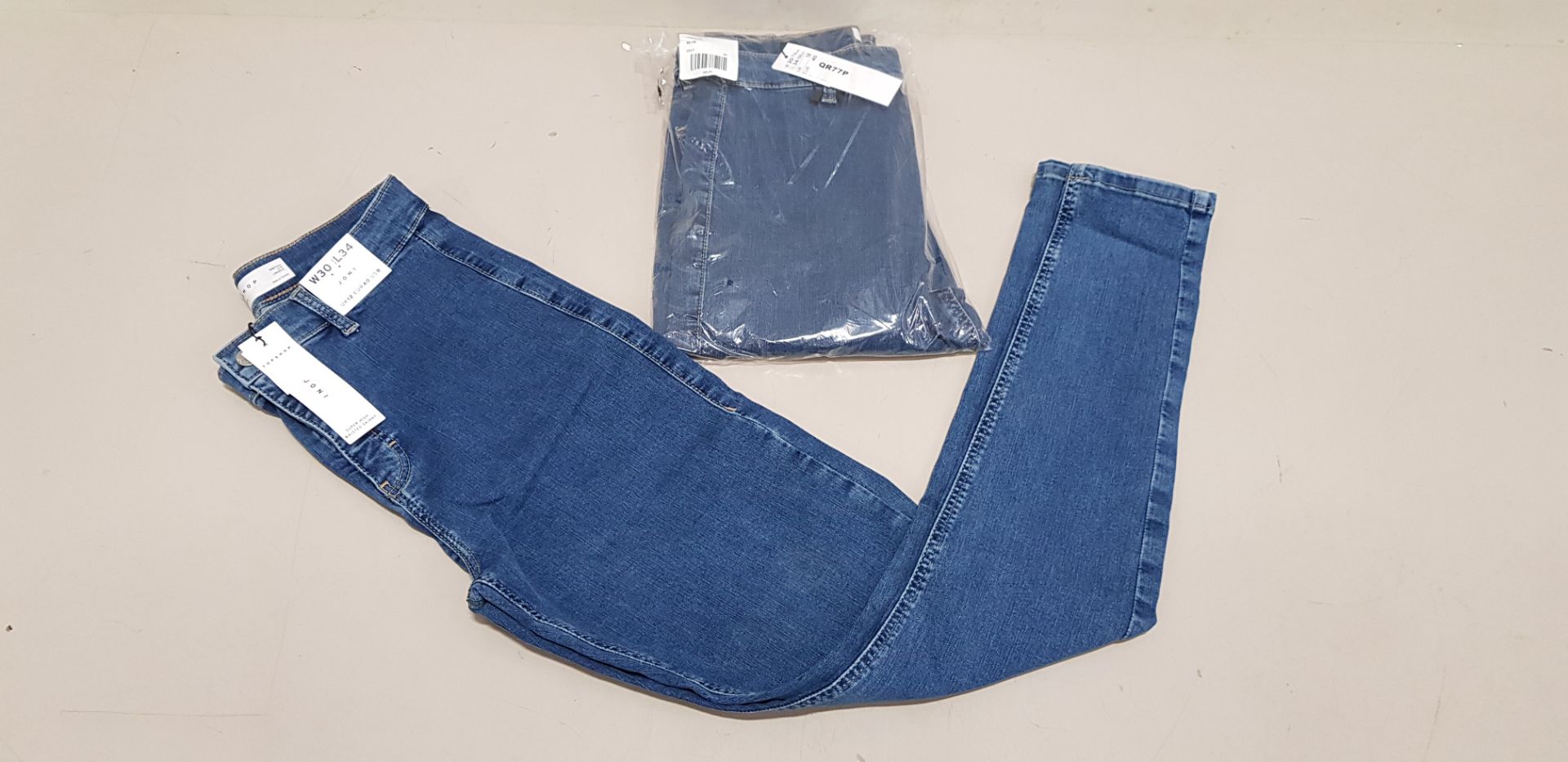 10 X BRAND NEW TOPSHOP JONI BLUE DENIM JEANS UK SIZE 12