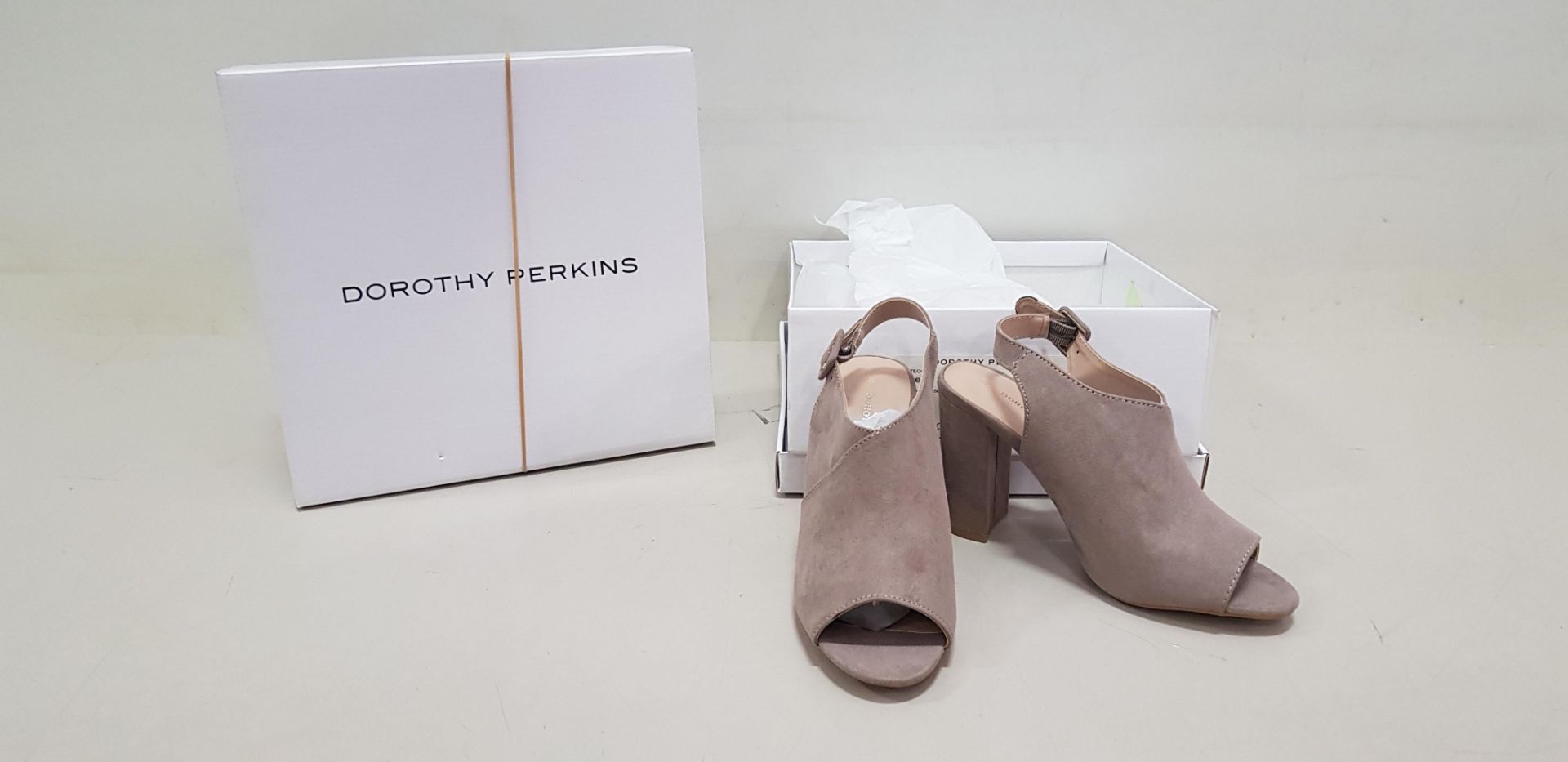 15 X BRAND NEW DOROTHY PERKINS HEELED SANDALS IN TAUPE SIZE 5 RRP £28.00 (TOTAL RRP £420.00)