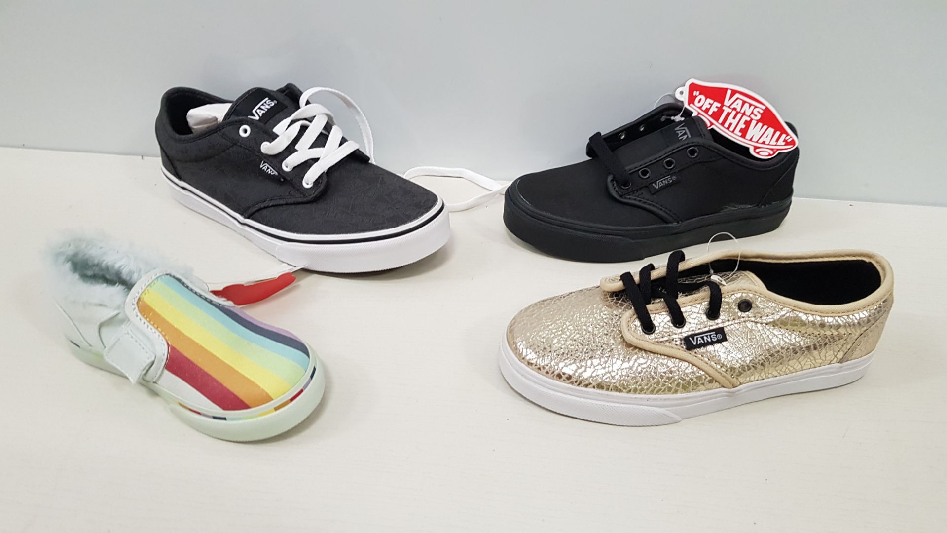 7X BRAND NEW MIXED VANS OFF THE WALL SHOE LOT CONTAINING RAINBOW COLOURED, GOLD COLOURED, WHITE