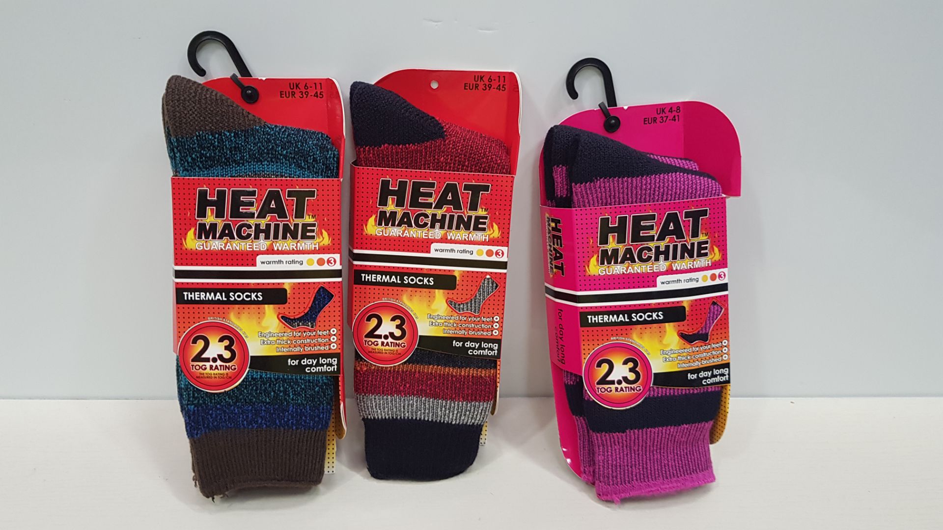 30 X BRAND NEW HEAT MACHINE THERMAL SOCKS IN VARIOUS COLOURS AND VARIOUS SIZES