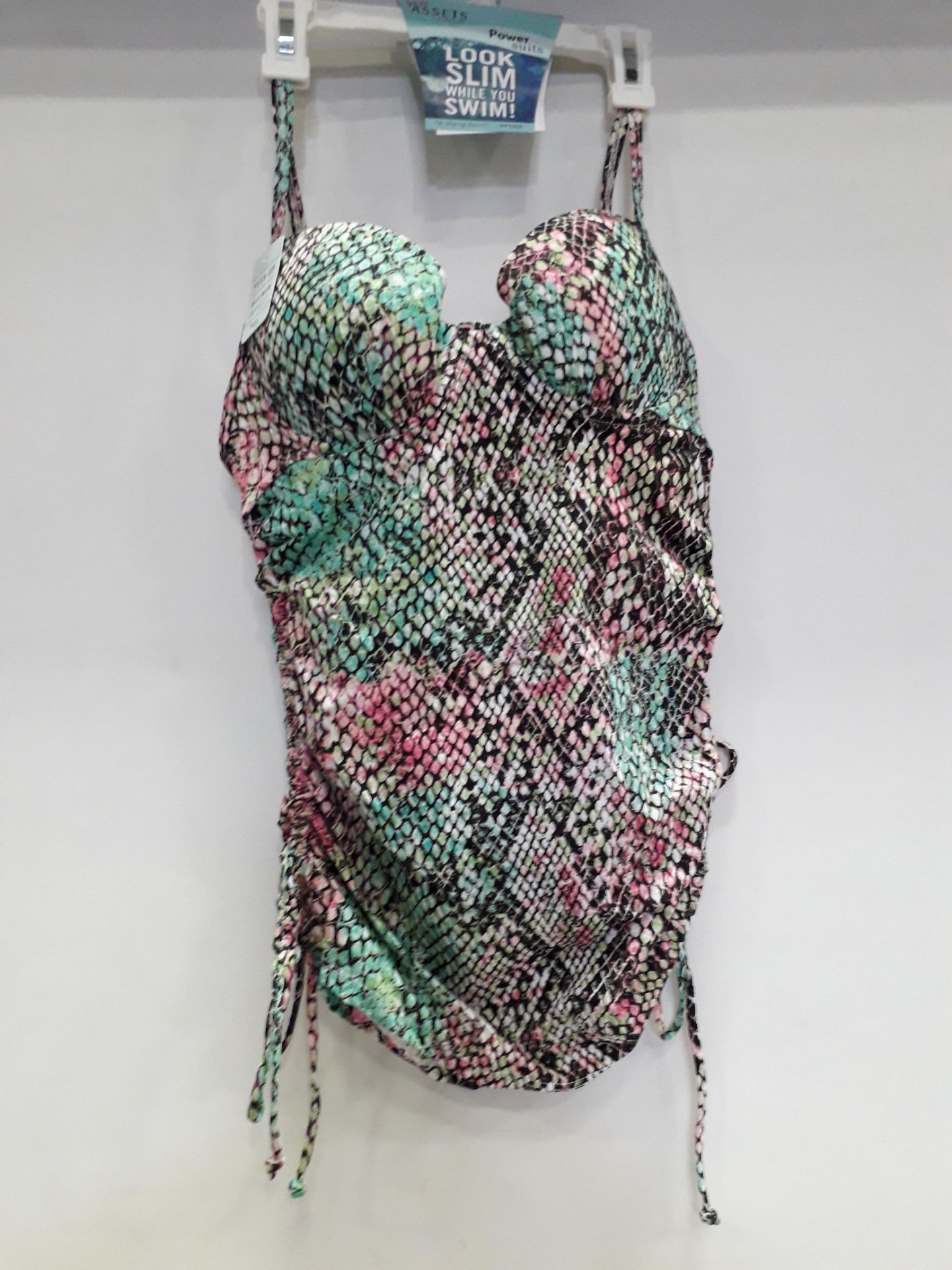 12 X BRAND NEW SPANX PUSH UP TANKINI 6 X IN ( SIZE M ) 6 X IN (SIZE L ) AND ALL IN SNAKE PRINT RRP $