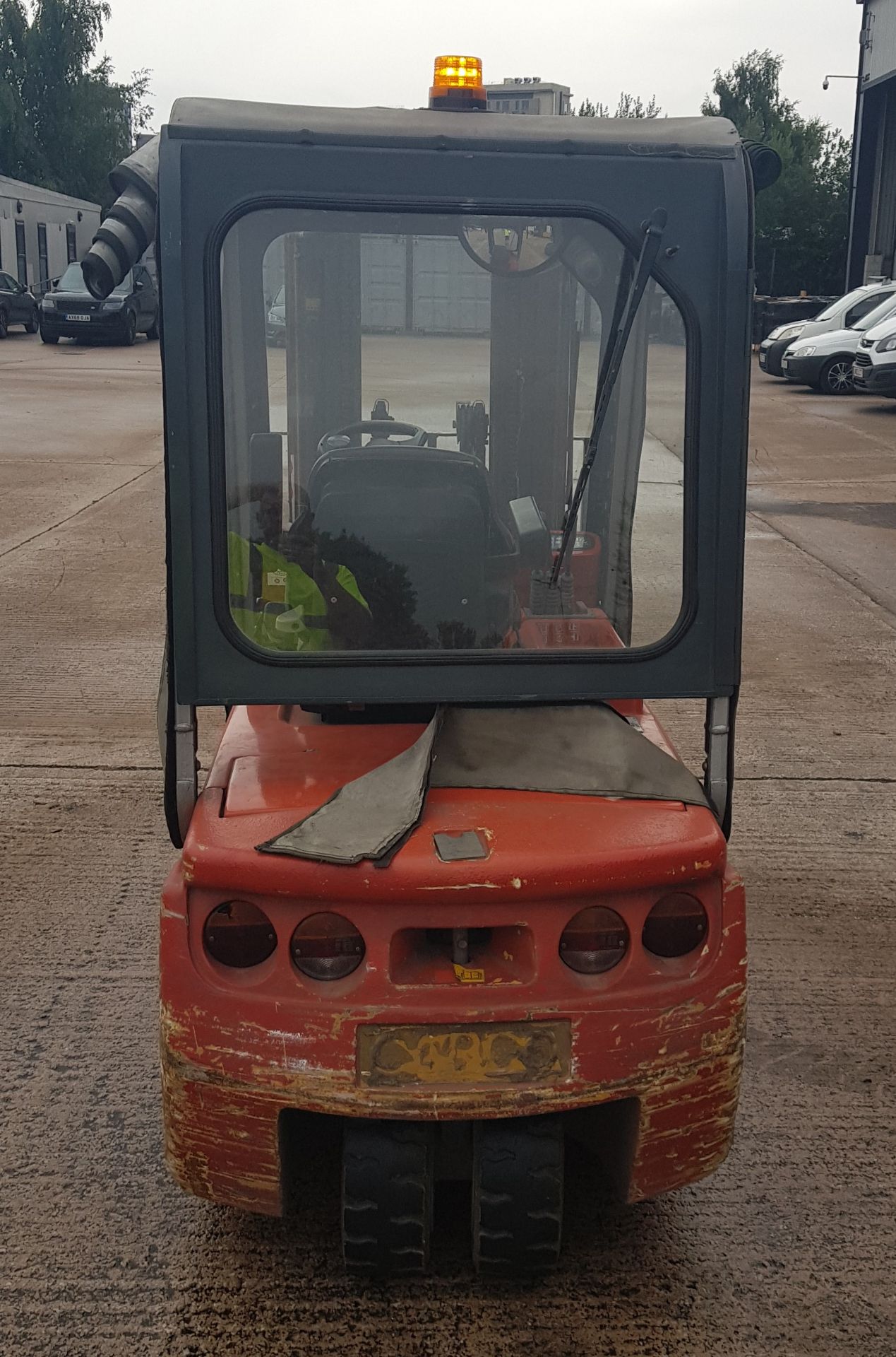 1 X ELECTRIC BT FORKLIFT (CBE 20 T) LIFTING CAPACITY - 2 TONNE FORKLIFT LENGTH - 1.1M FORKLIFT - Image 4 of 7