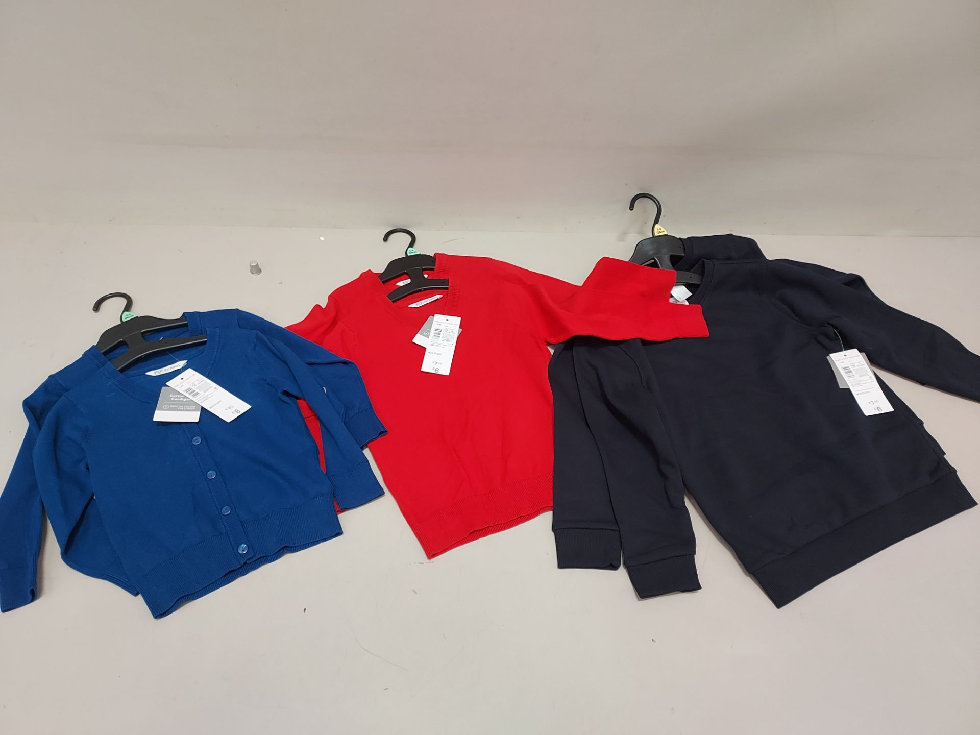 40 PIECE MIXED F&F CLOTHING LOT CONTAINING 2 PACK BLUE CARDIGANS, 2 PACK CREWNECK JUMPERS IN NAVY, 2