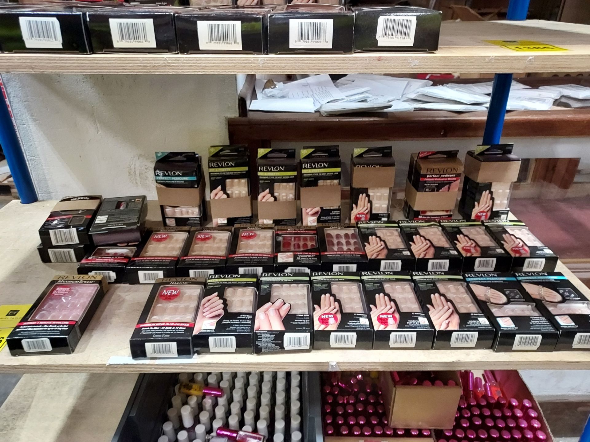 35 PIECE MIXED REVLON COSMETIC LOT CONTAINING REVLON NAIL STAYS IN NUDE, RED AND PINK, REVLON NAIL