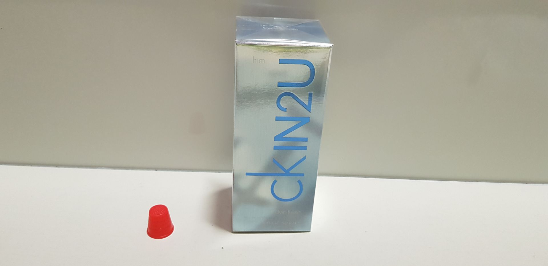 12 X BRAND NEW CALVIN KLEIN EAU DE TOILETTE SPRAY / VAPORISATEUR 1.7FL.OZ. 50ML