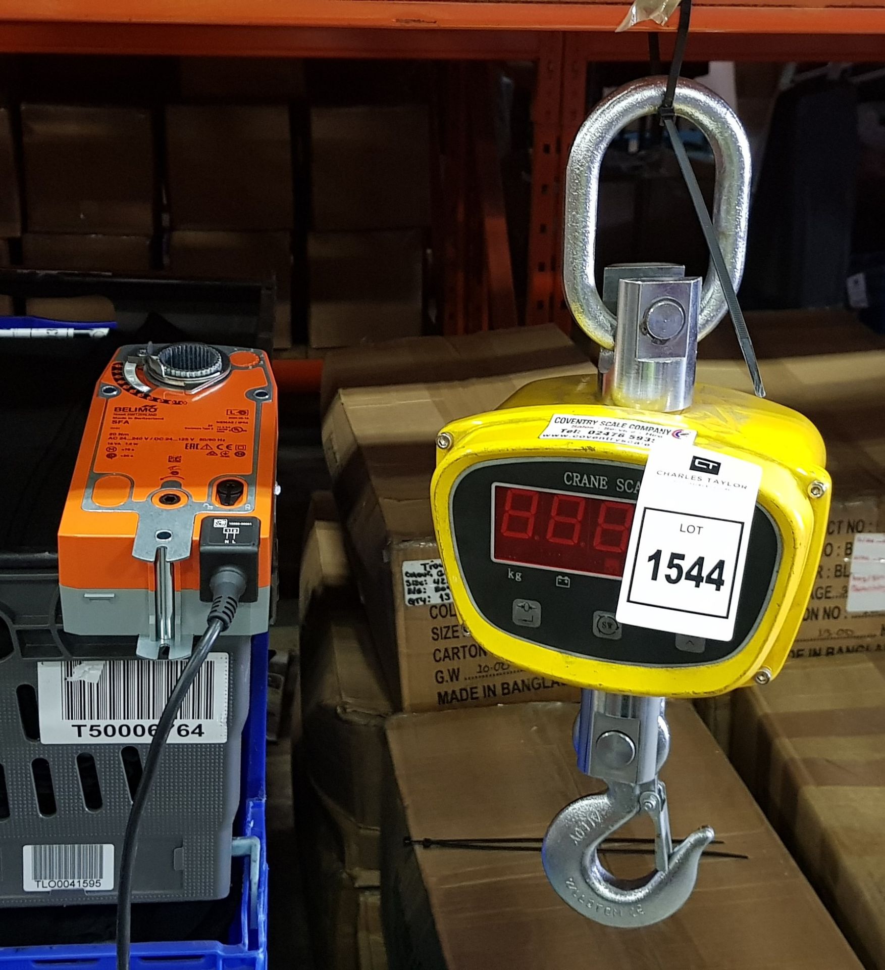 2N PIECE LOT CONTAINING DIGITAL CRANE SCALE MAX WEIGHT 2000KG ( SN . GGE14231 ) AND BELIMO NEMA2/