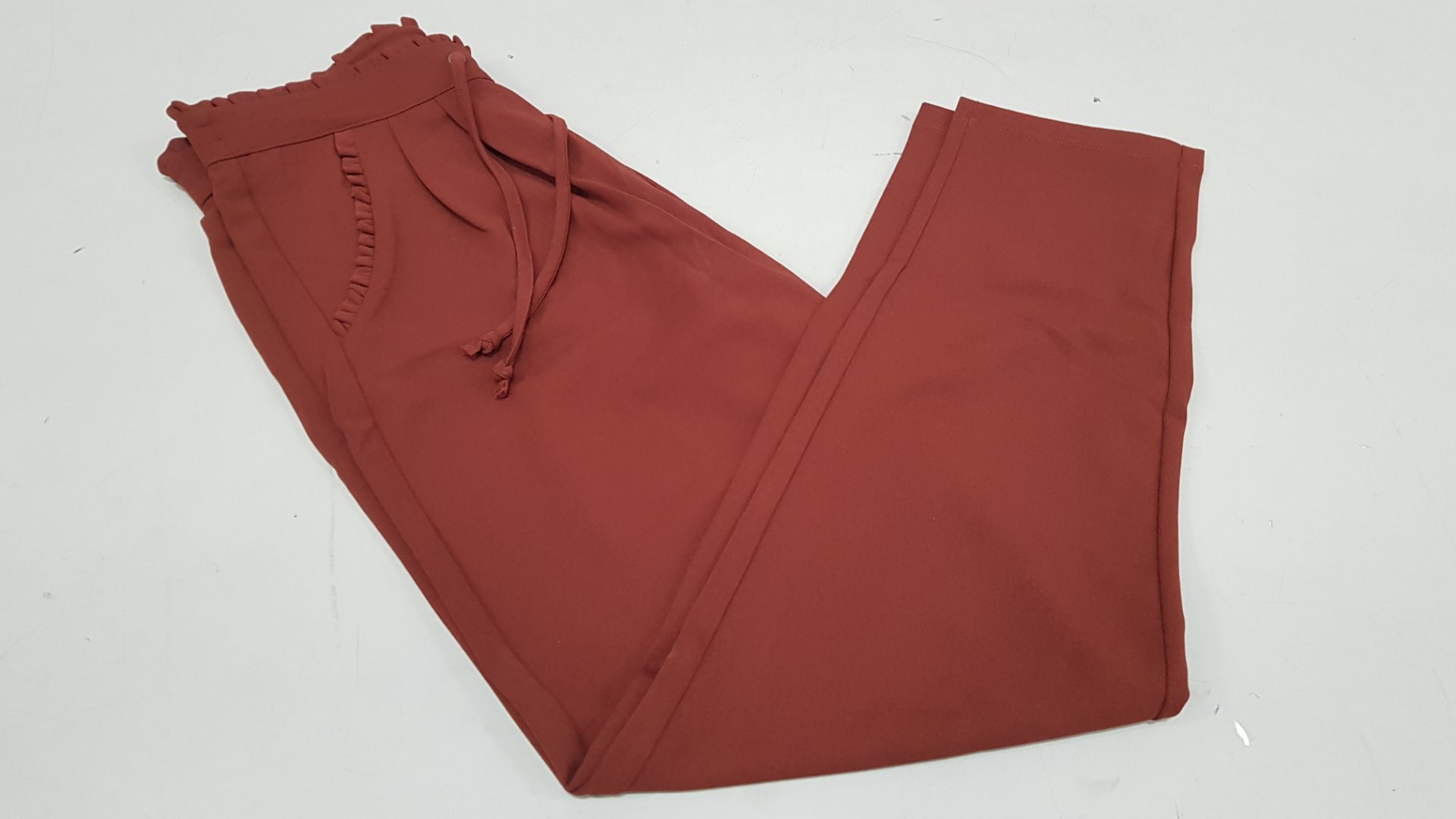 40 X BRAND NEW JACQUELINE DE YONG SMOKED PAPRIKA WOMENS TROUSERS - IN SIZE MEDIUM