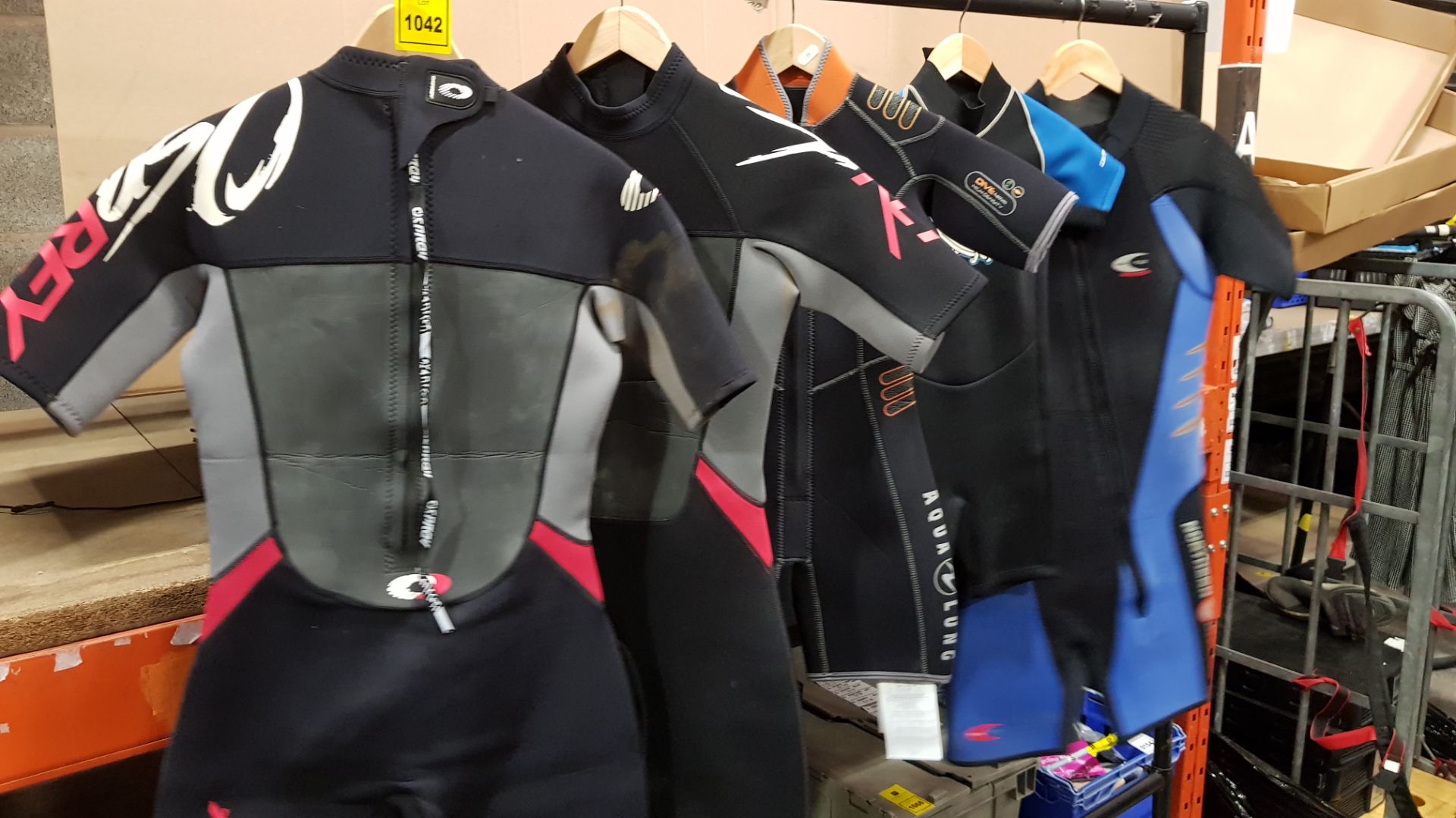 11 X SCUBA DIVING WET SUITS I.E NALU, OSPREY AND OCEAN PRO VARIOUS SIZES (EX-HIRE)