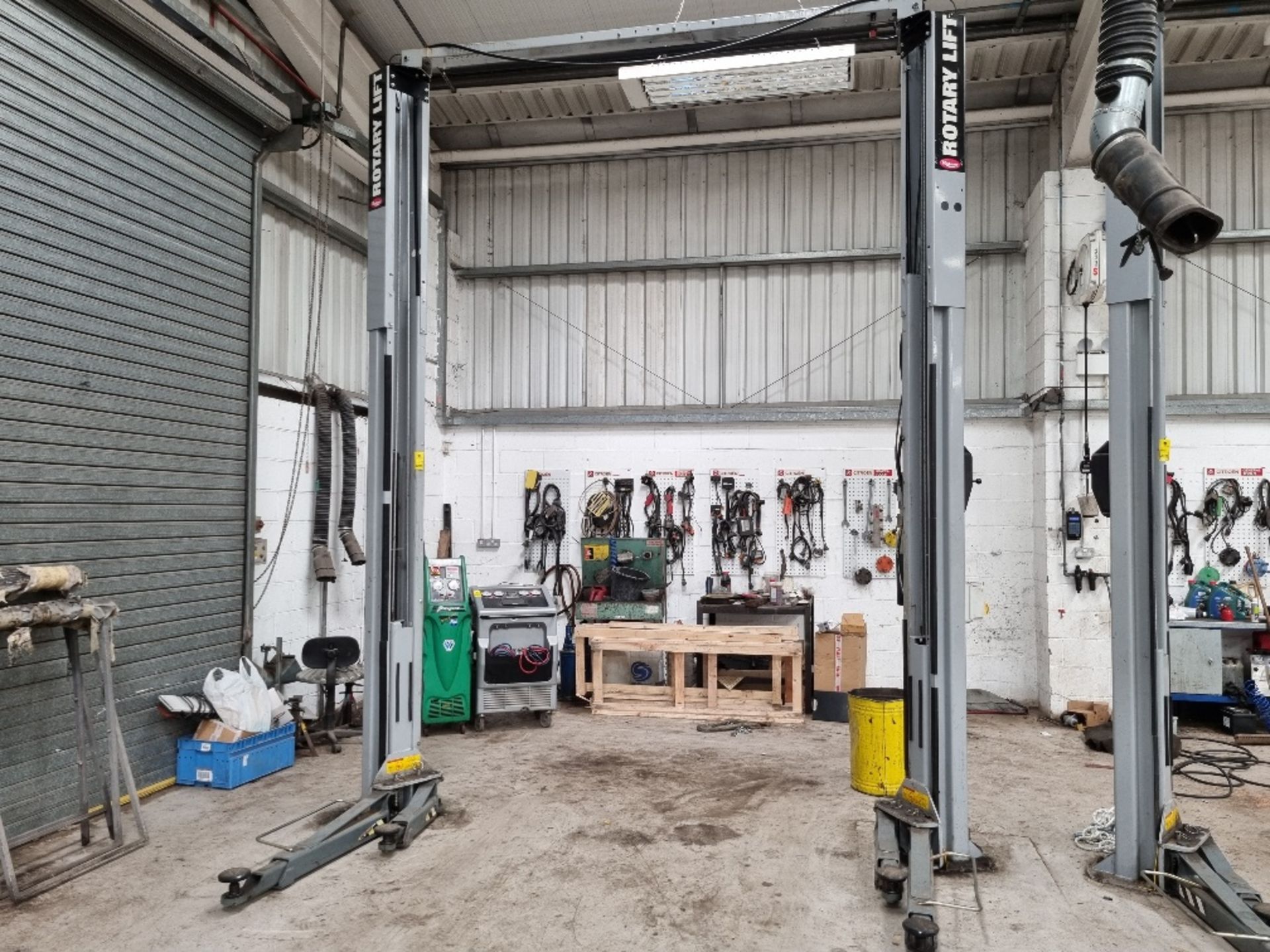 ROTARY LIFT SPOA 40NB 4000KG ELECTRO-HYDRAULIC BASELESS 2-POST AUTOMOTIVE VEHICLE LIFT 4.5 TONNE