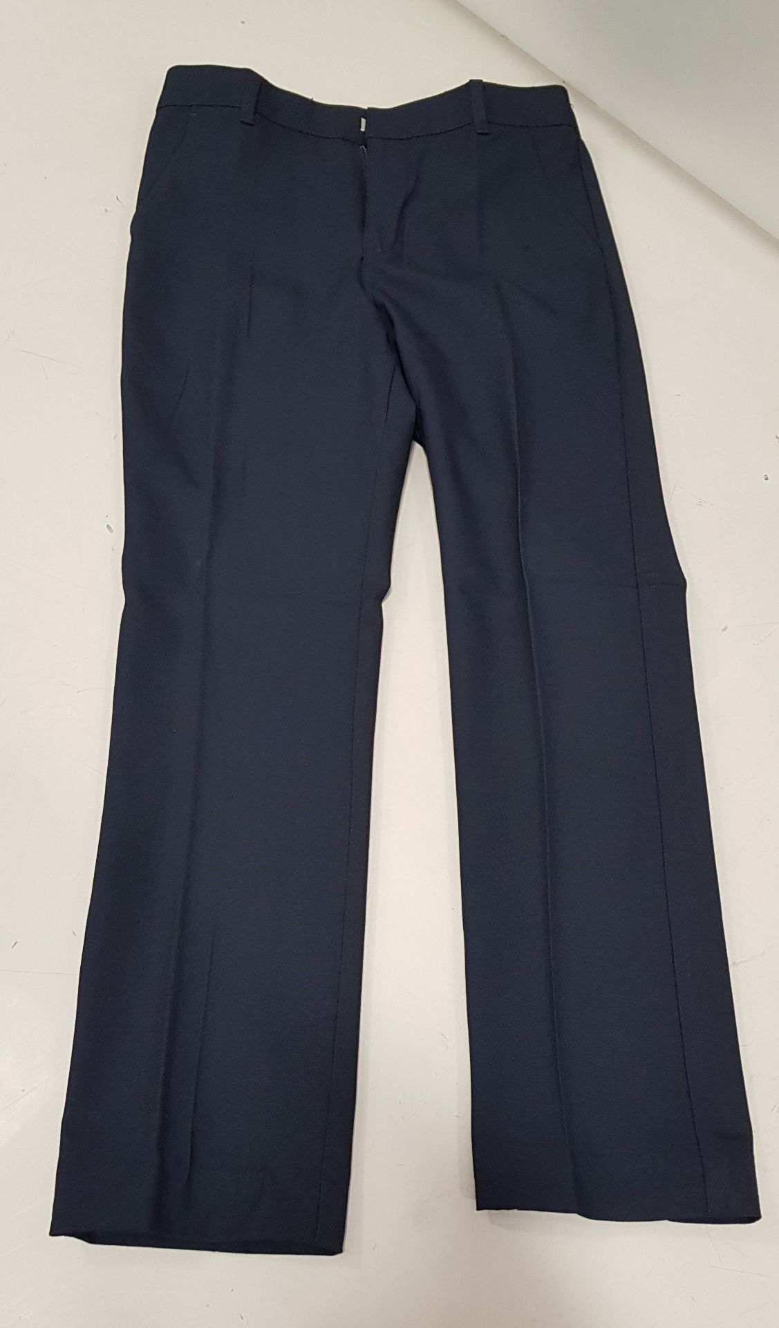 60 X BRAND NEW F&F PACKS OF 2 SLIM FIT BOYS TROUSERS IN NAVY ALL IN SIZES 5-6 YRS ( RRP £7.00 -TOTAL