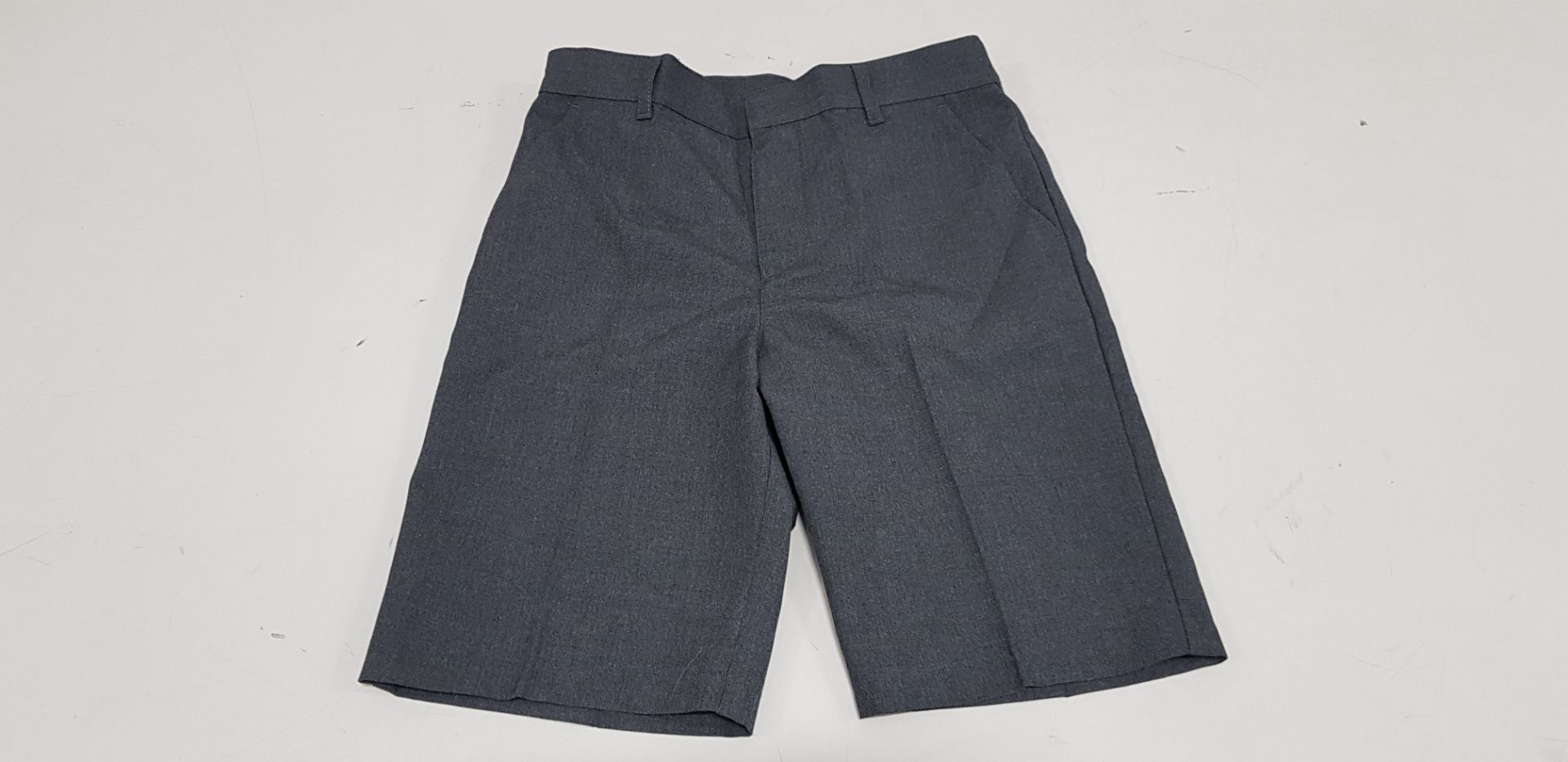 60 X BRAND NEW F&F PACKS OF 2 REGULAR FIT GREY BOYS SHORTS ALL IN SIZE (8-9 YRS ) RRP £ 7 .00 (