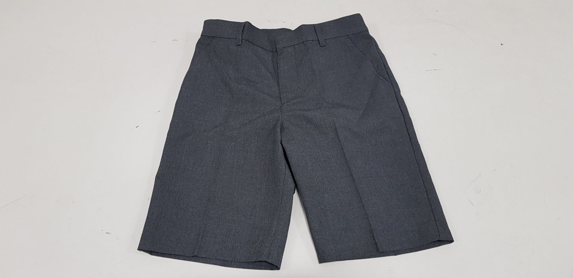 60 X BRAND NEW F&F PACKS OF 2 REGULAR FIT GREY BOYS SHORTS ALL IN SIZE (11-12 YRS ) RRP £ 11 .00 (