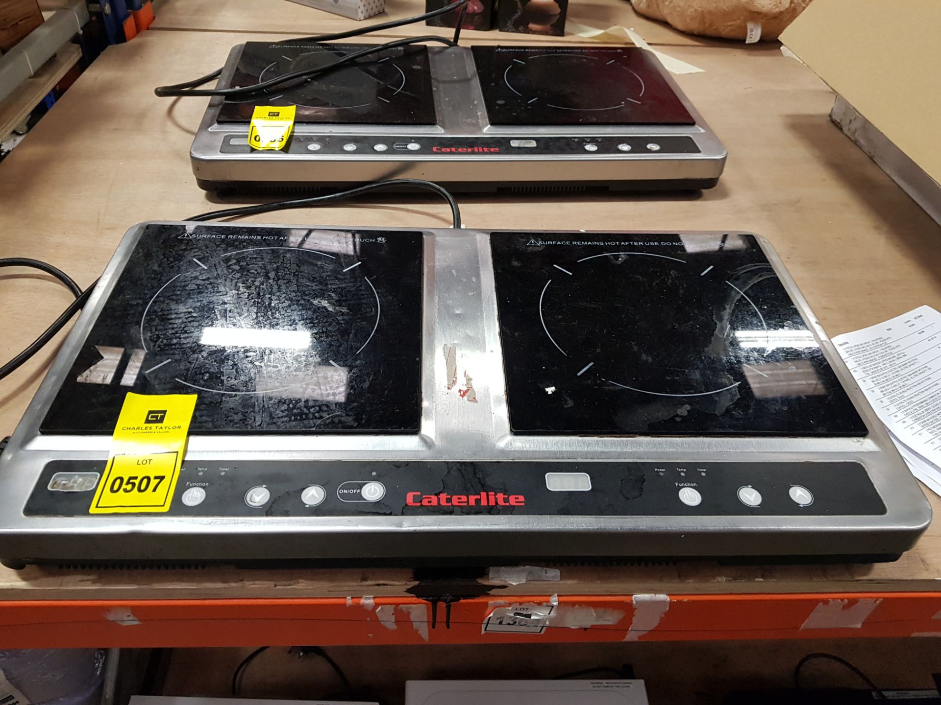 1 X CATERLITE DOUBLE INDUCTION HOB WITH PANEL CONTROL ( CN203)