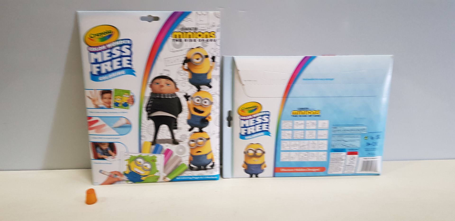 54 X BRAND NEW CRAYOLA MINIONS THE RISE OF GRU MESS FREE COLOURING PAPER & 5 MARKER PACKS - IN 3