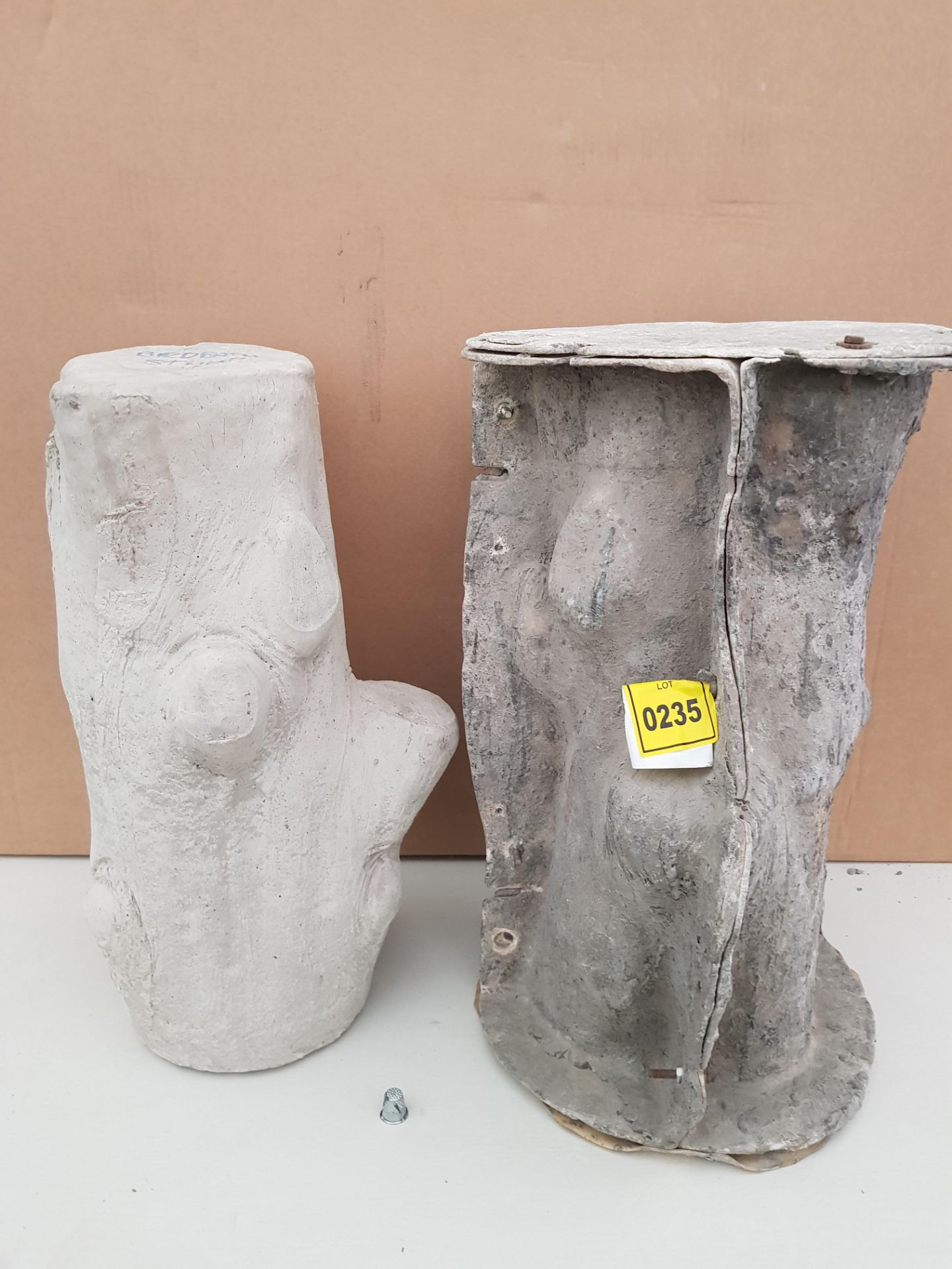 48CM BIRD BATH TREE STUMP MASTER CAST WITH LATEX SLIP & FIBRE GLASS MOULD (FOR CASTING PRODUCT TO