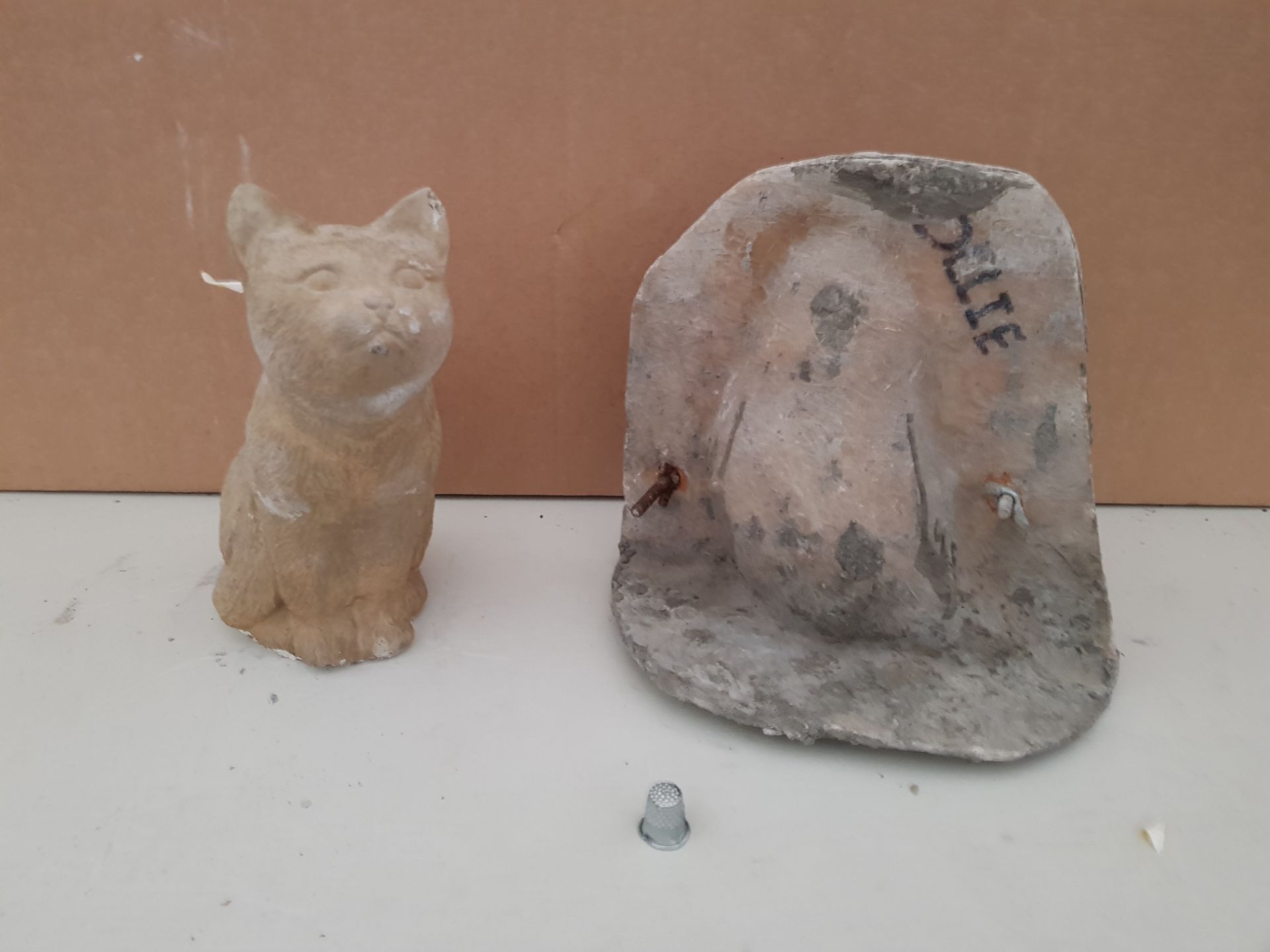 21CM SITTING CAT ( TYPE 2 ) MASTER CAST WITH LATEX SLIP & FIBRE GLASS MOULD (FOR CASTING PRODUCT