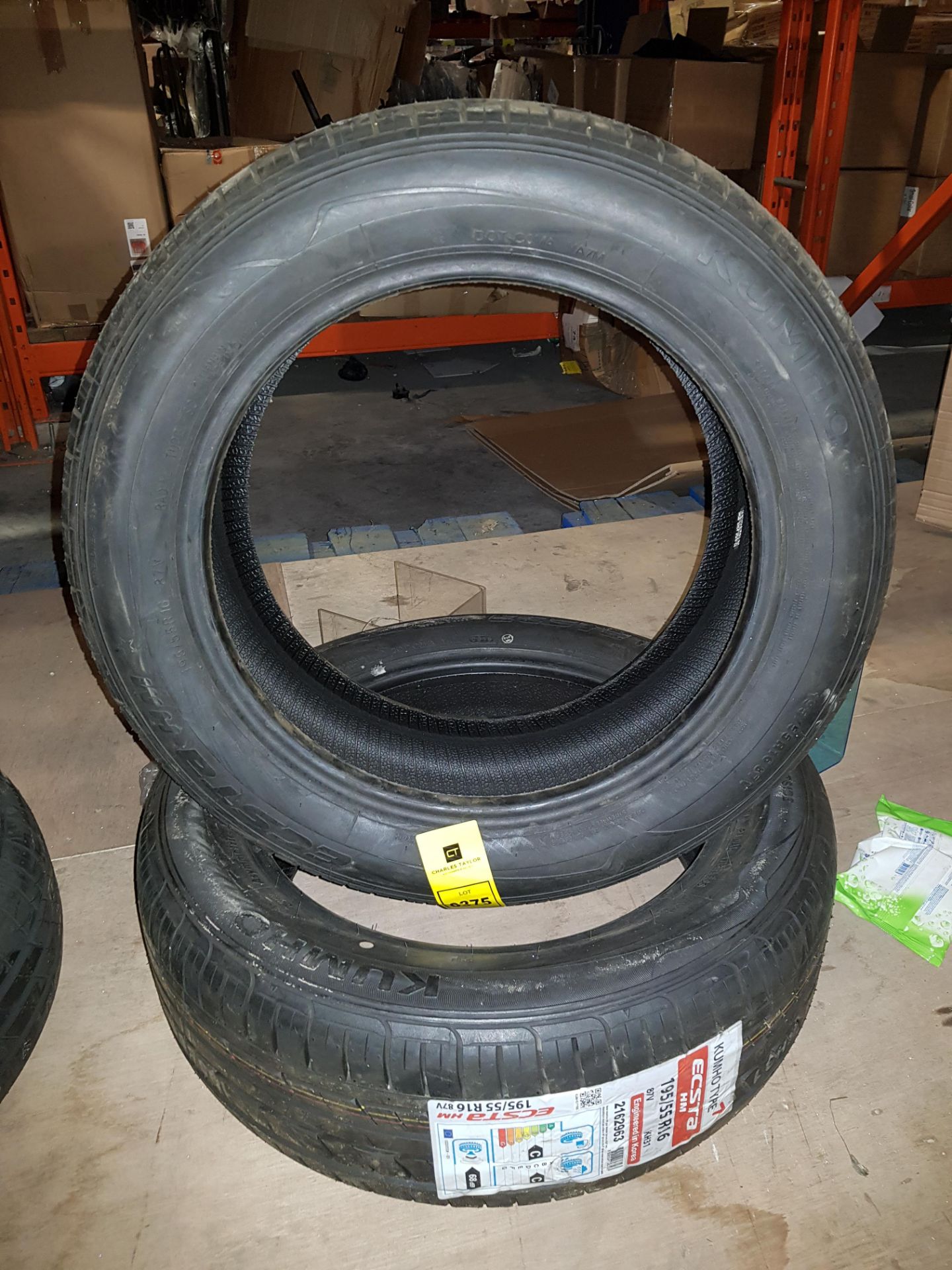 2 X BRAND NEW KUMHO TYRE ECSTA HM 195/55R16 87V