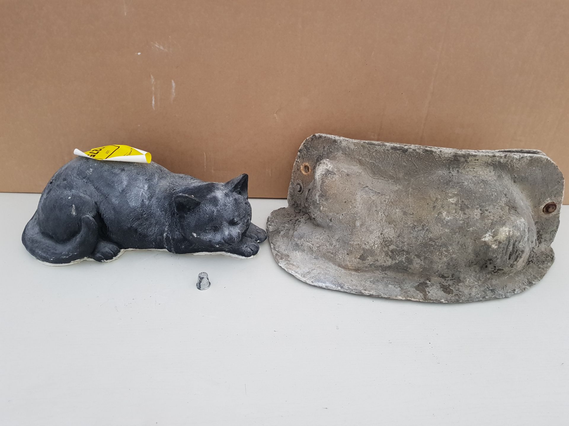 15CM LAYING CAT MASTER CAST WITH LATEX SLIP & FIBRE GLASS MOULD (FOR CASTING PRODUCT TO RETAIL £11.