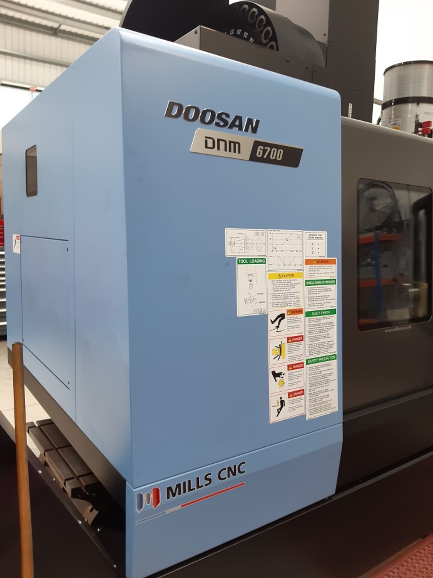 2021 Doosan DNM 6700 vertical machining centre 59.”" x 26.”" table - Image 20 of 21