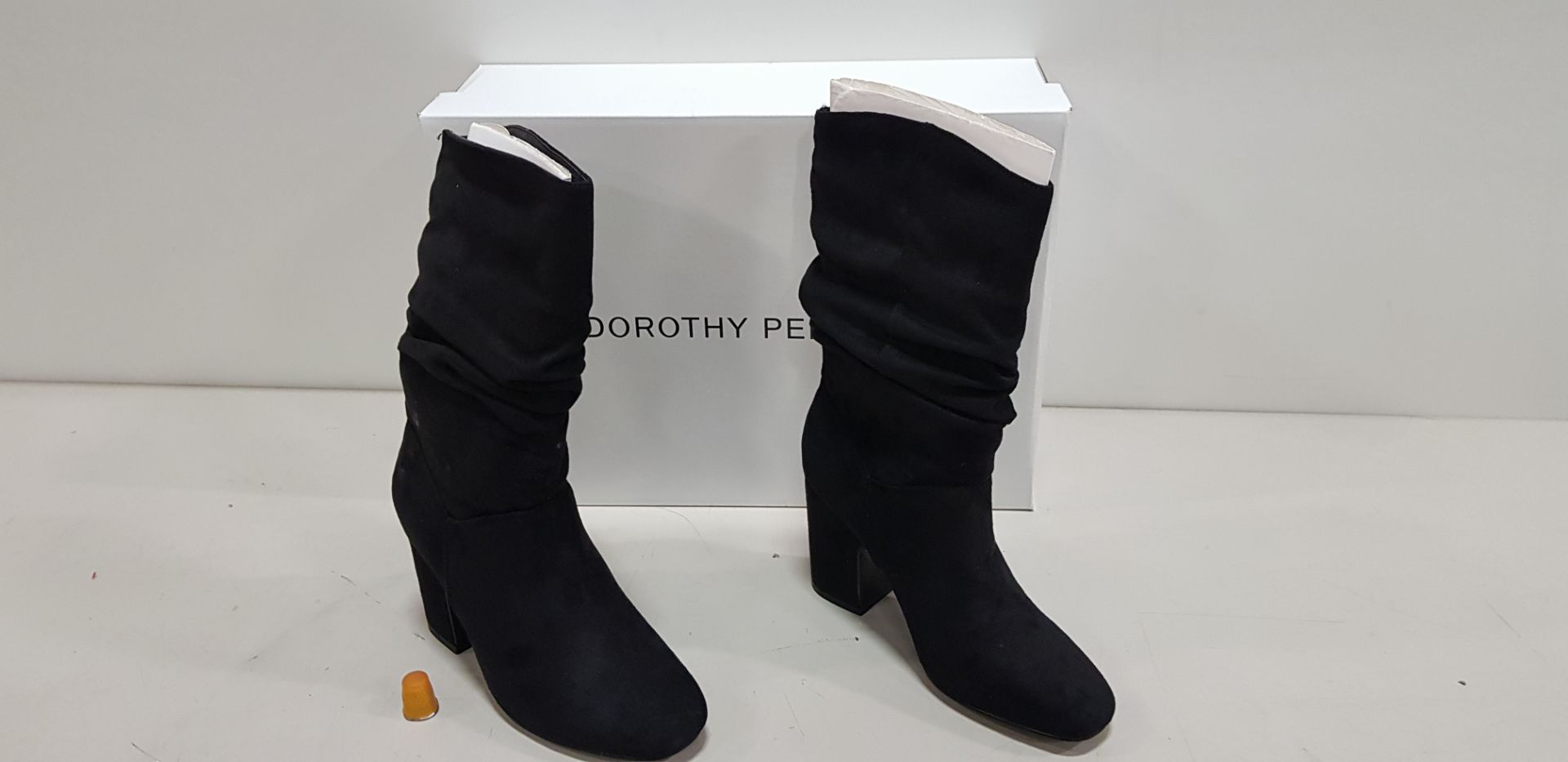 20 X BRAND NEW DOROTHY PERKINS KIND RUCHED BLACK MIDI BOOTS IN VARIOUS SIZES RRP-£40.00 PP TOTAL