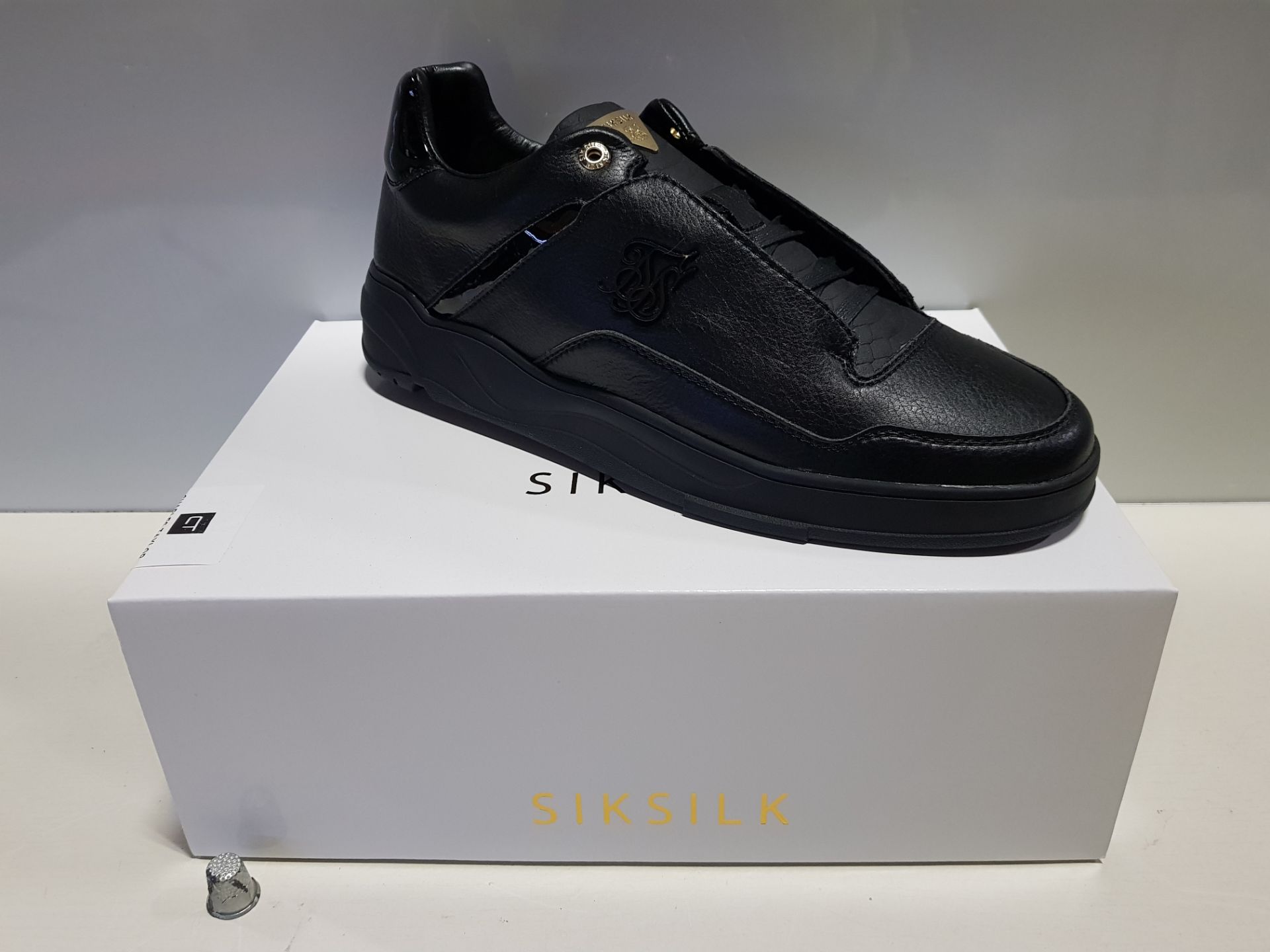 5 X BRAND NEW SIK SILK BLAZE LUX IN BLACK AND GOLD - IN SIZE UK 7 - ( SS-16120 )