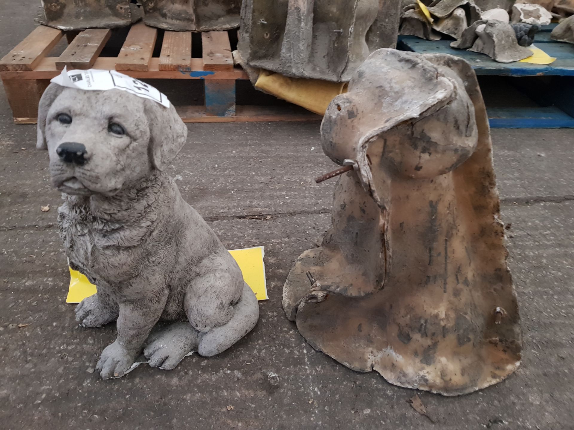 38 CM HEIGHT DOG SITTING LARGE MASTER CAST WITH LATEX SLIP & FIBRE GLASS MOULD (FOR CASTING
