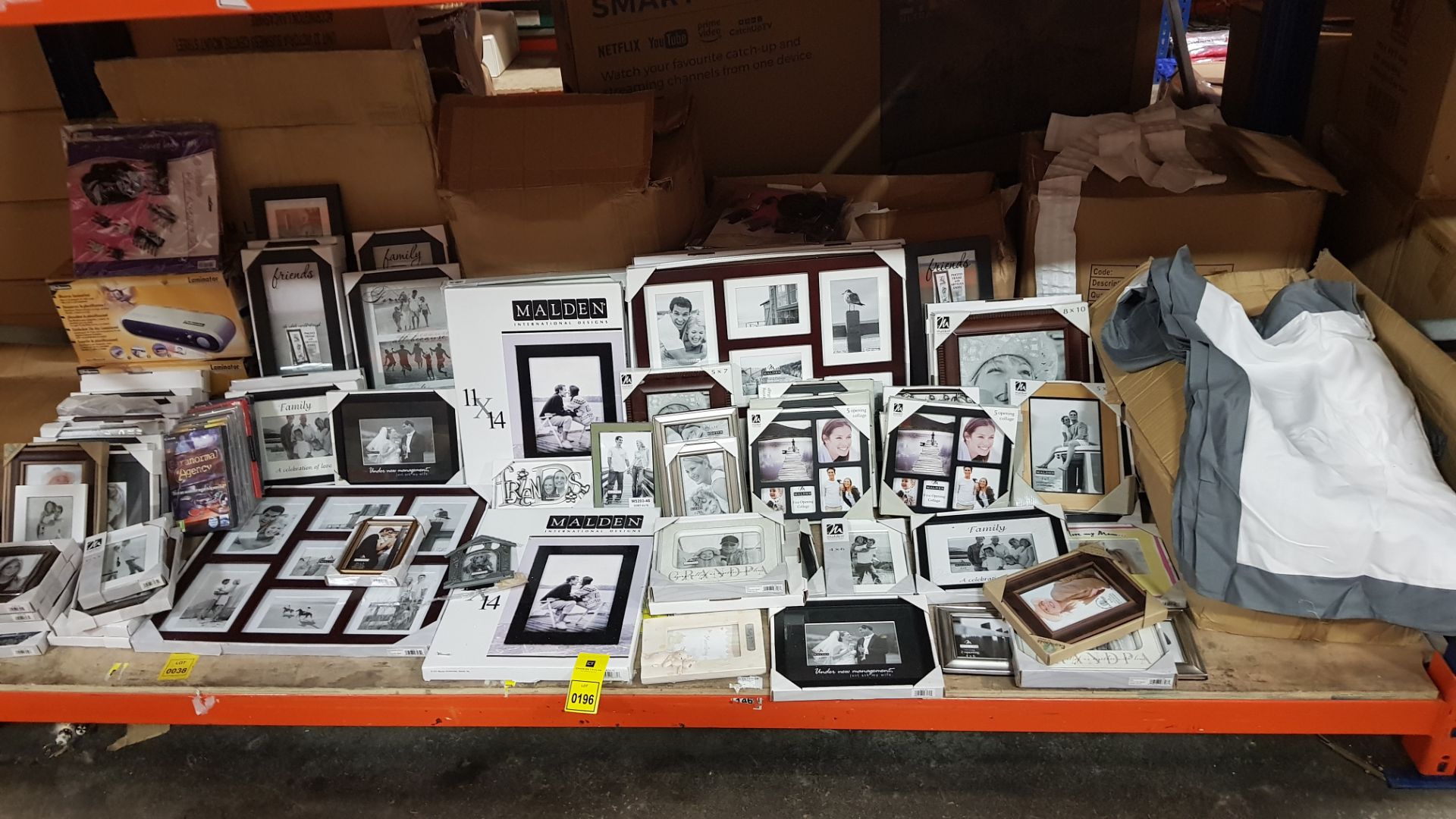 FULL BAY BRAND NEW MIXED LOT CONTAINING PHOTO FRAMES IN VARIOUS STYLES AND SIZES, 2X FELLOWES