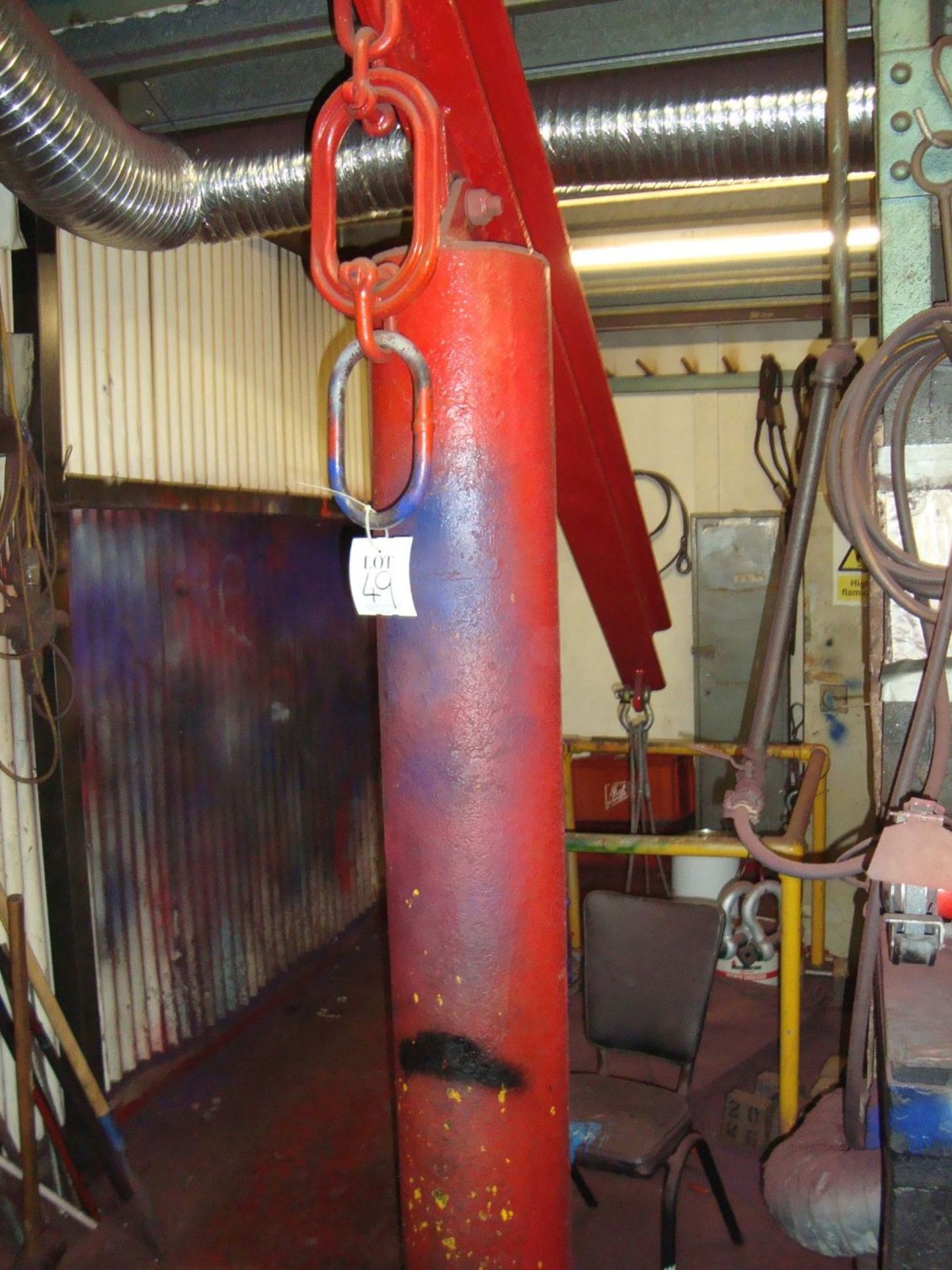 A steel framed 10 ton tackle test rig