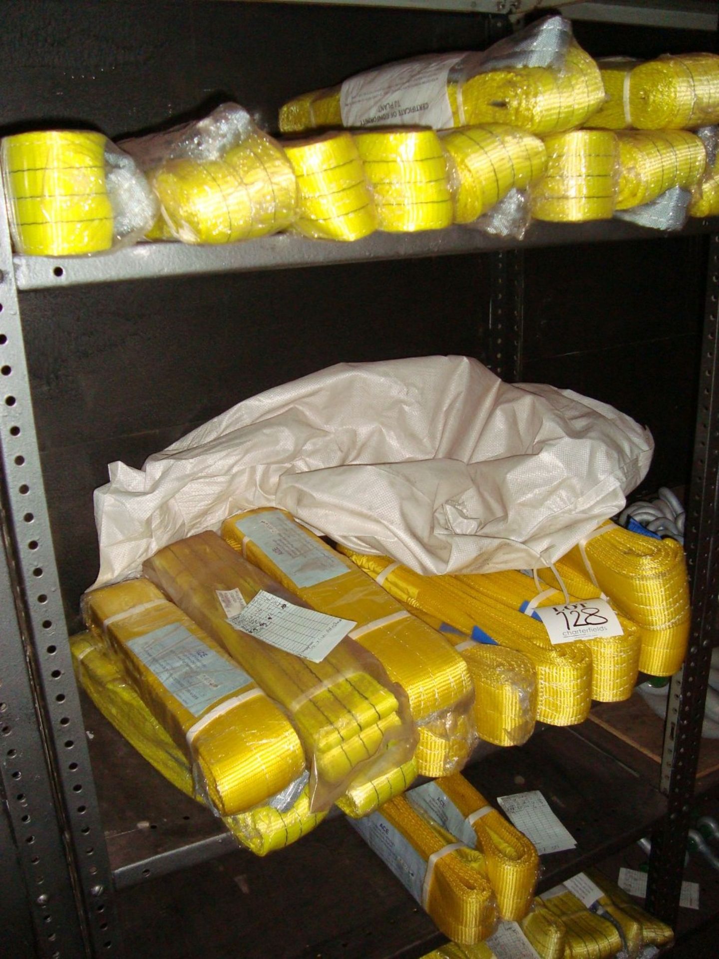 The stock of 1 tonne to 5 tonne various length webbing slings, 1 tonne to 5 tonne various length - Image 8 of 8