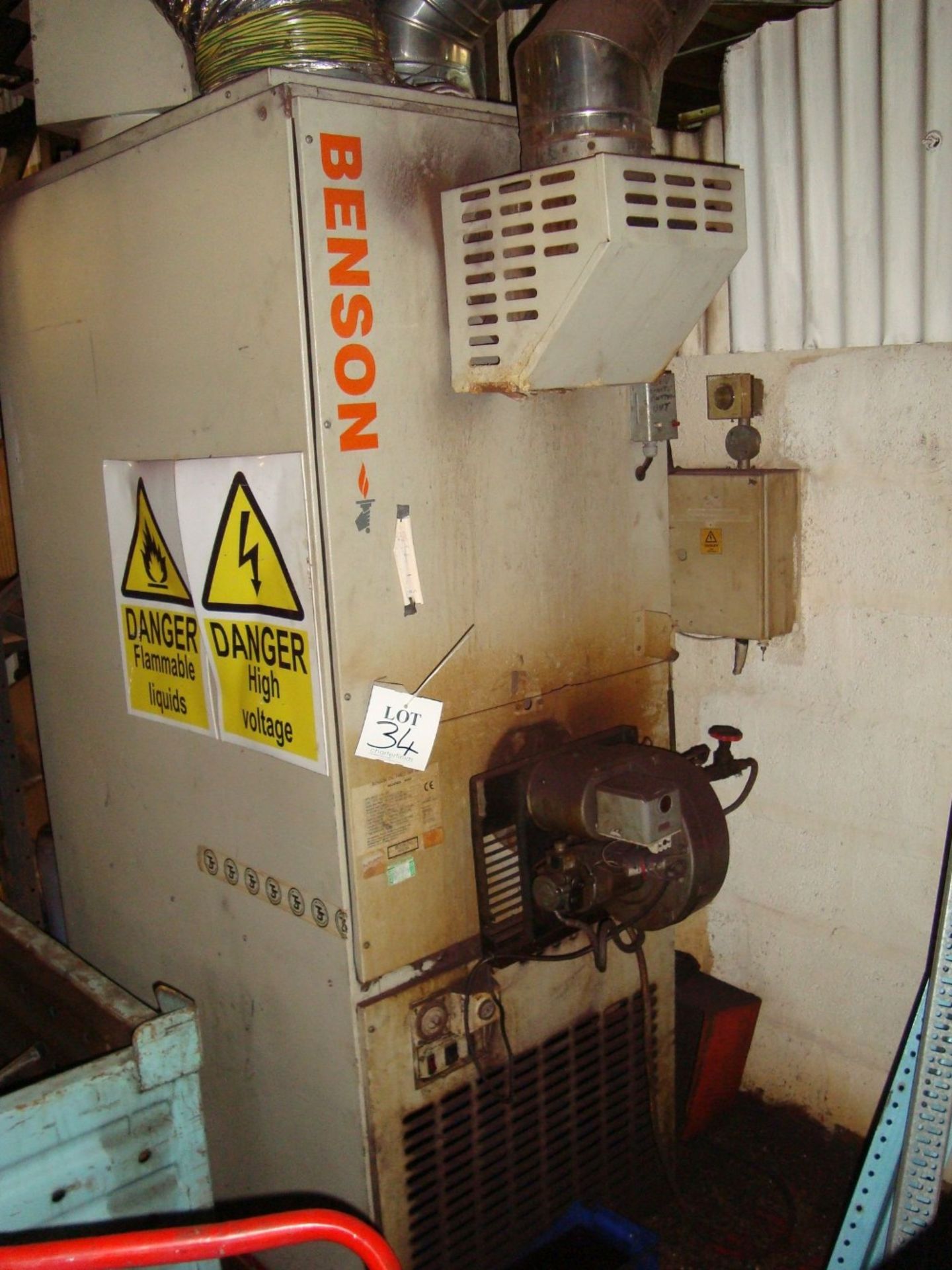 A Benson 400 oil fired space heater (METHOD STATEMENT AND RISK ASSESSMENT REQUIRED PRIOR TO