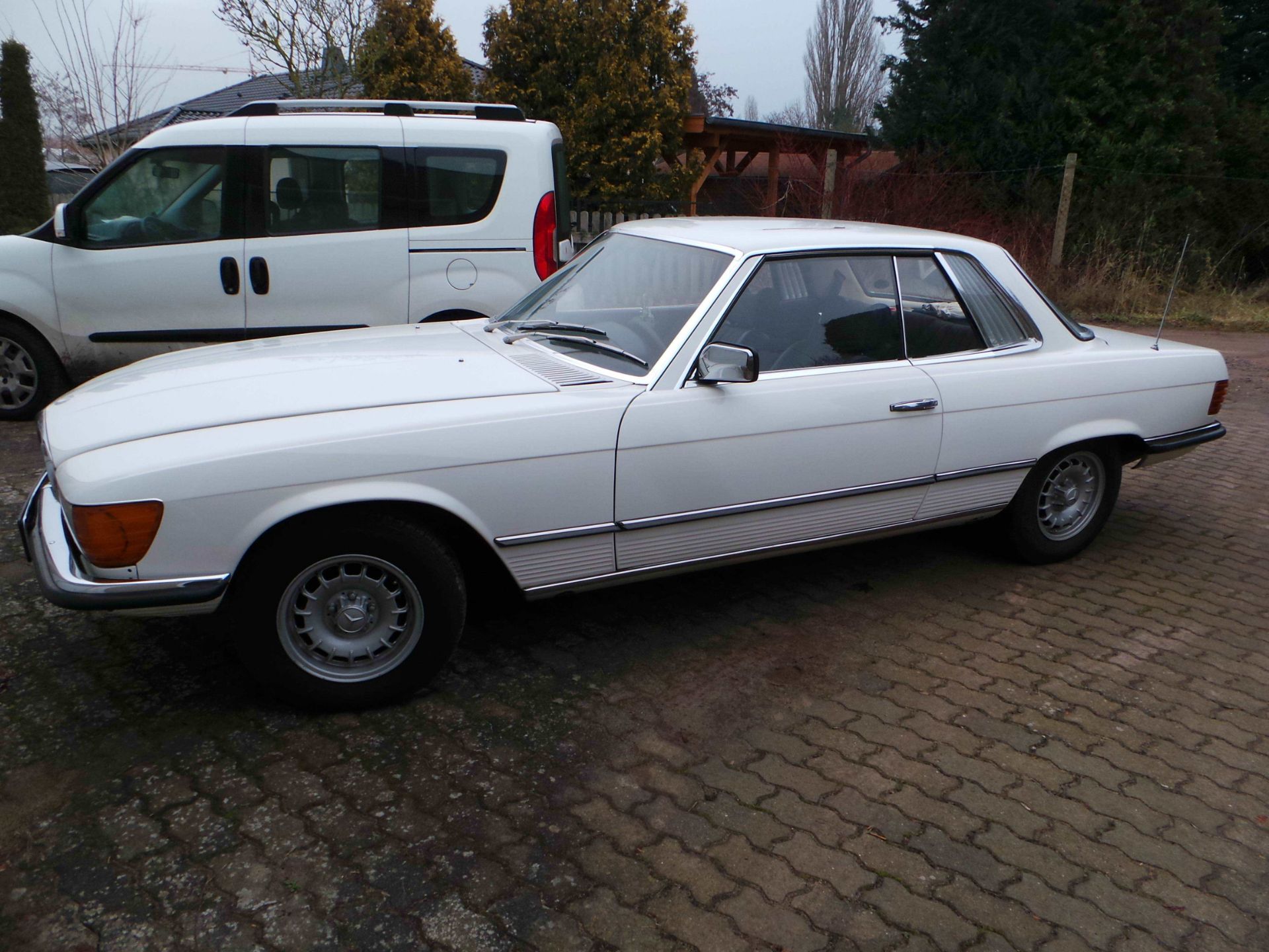 Mercedes Benz 450 SLC , Coupe, Baureihe C 107 - Bild 29 aus 32