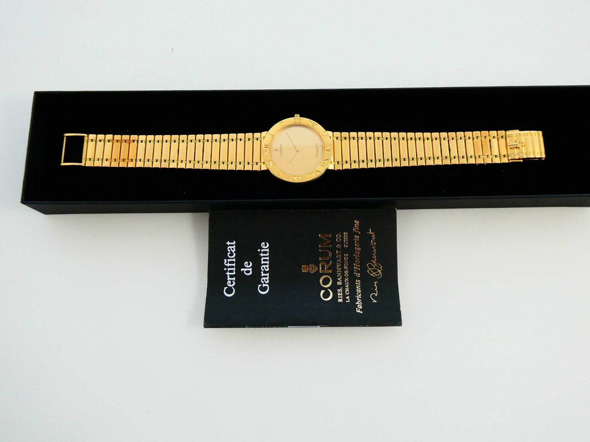 Corum " Romulus " in 18 Karat Gold - Image 2 of 5