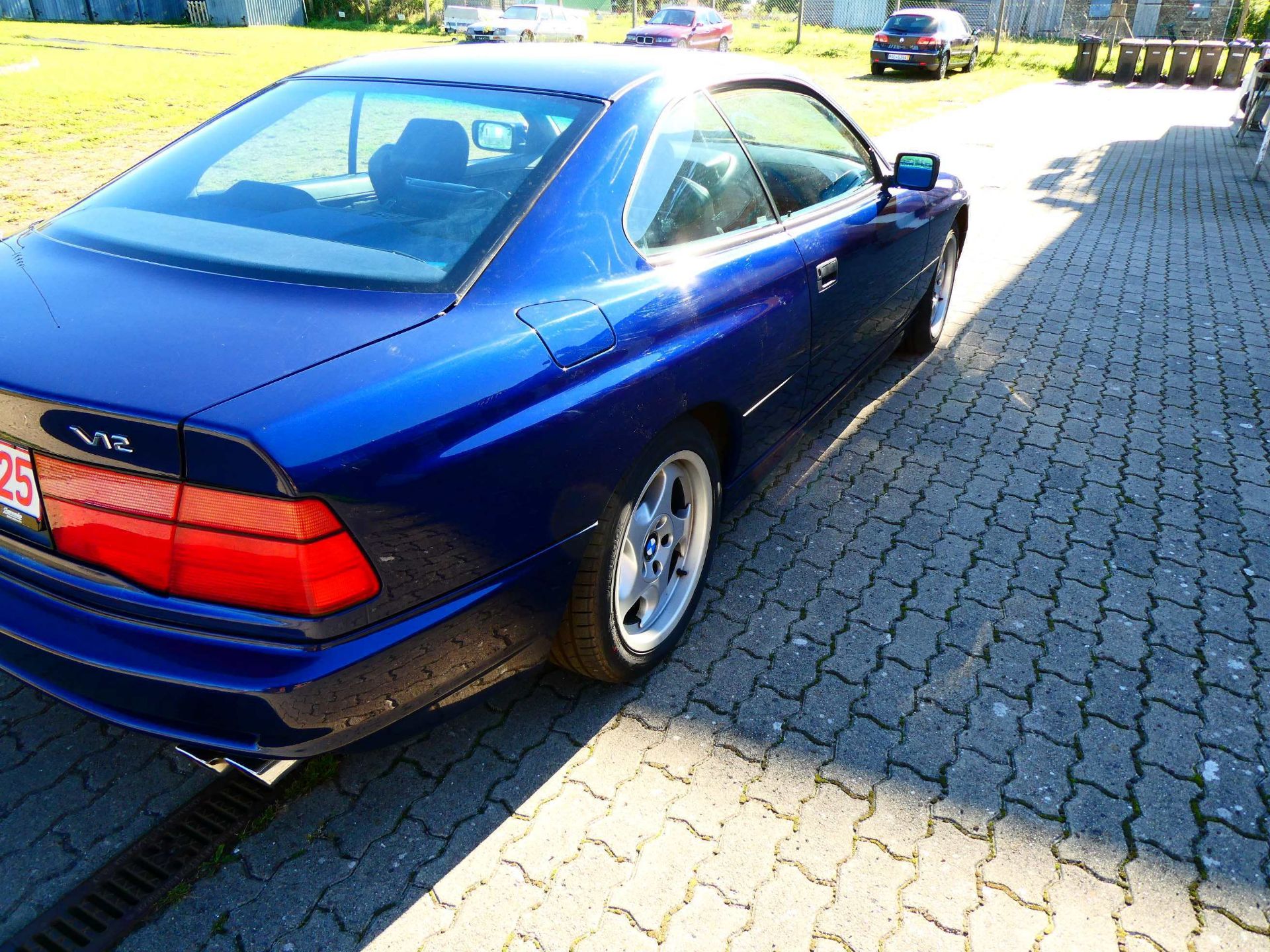 BMW 850 i - Image 3 of 12