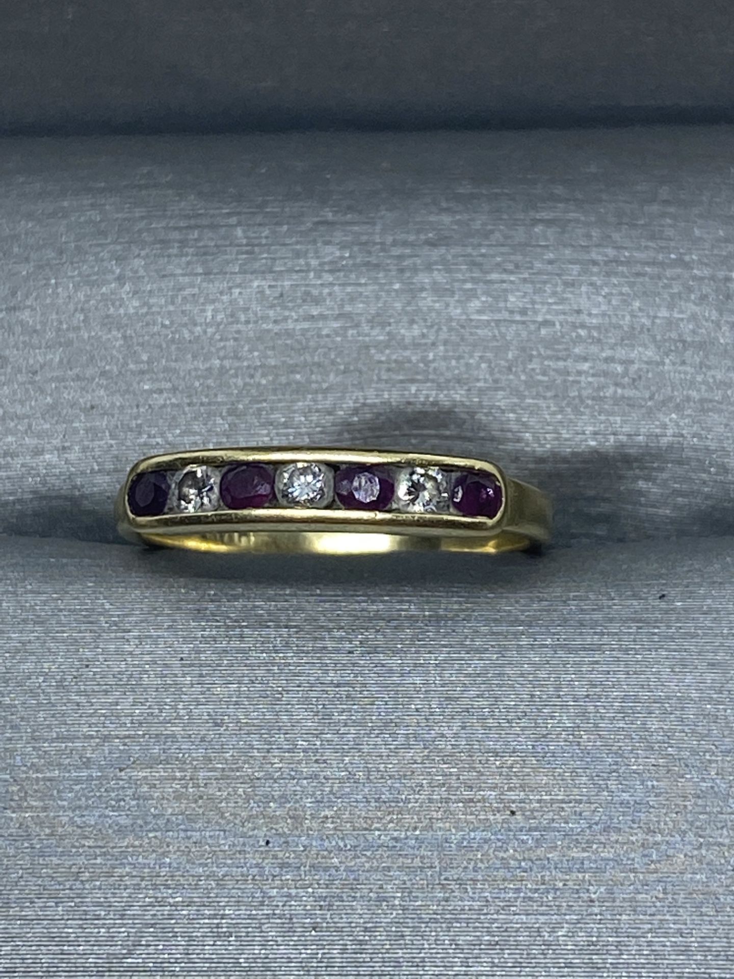 18ct GOLD RUBY & DIAMOND 1/2 ETERNITY RING