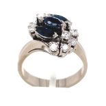 Ring mit Saphiren und ca. 0,6 ct Brillanten