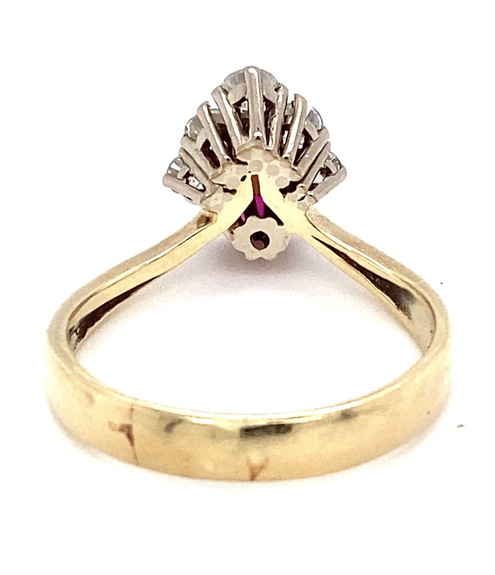 Ring mit synth. Rubin und ca. 0,5 ct Brillanten - Bild 3 aus 3