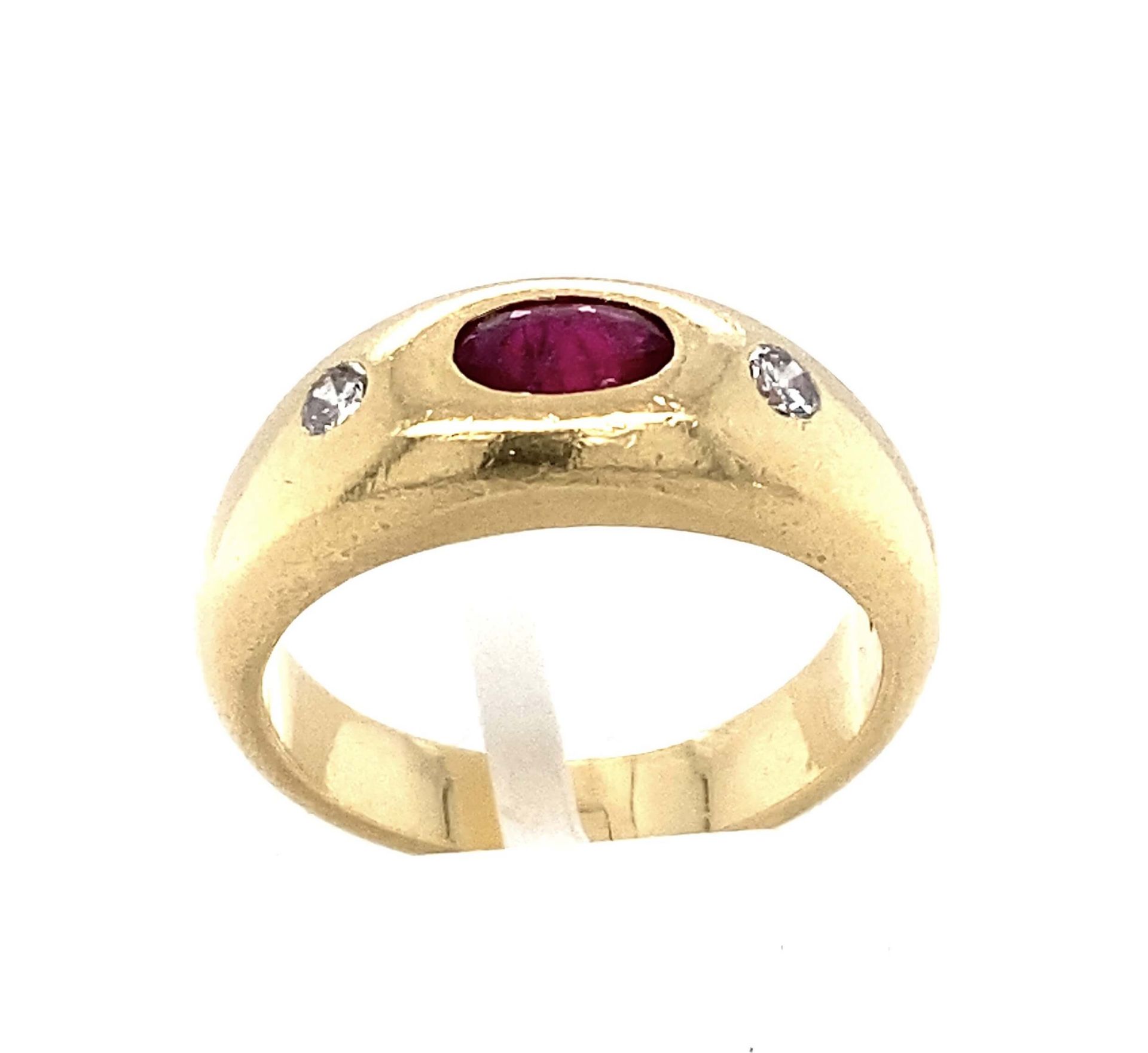 Ring mit Rubin und ca. 0,1 ct Brillanten