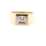 Ring mit ca. 0,38 ct Brillant