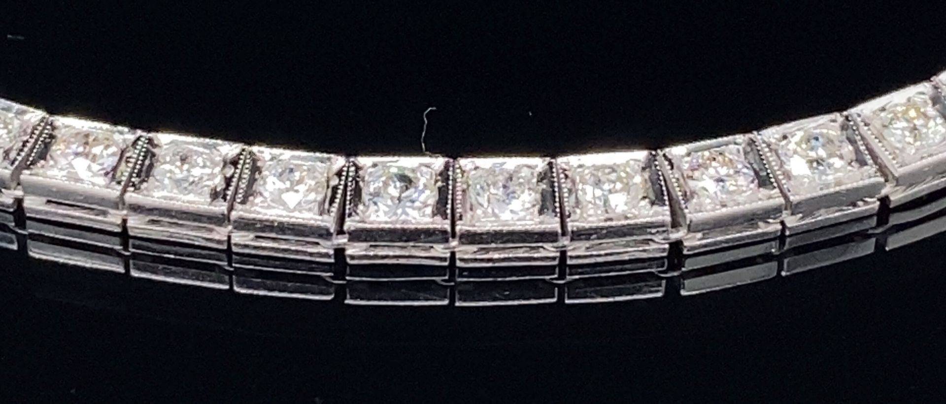 Armband mit ca. 2,5 ct Diamanten - Bild 2 aus 3