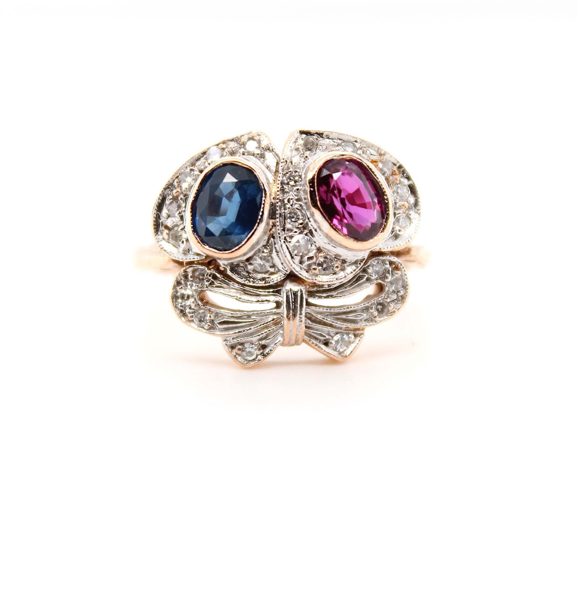 Ring around 1900 with ruby, sapphire, diamonds