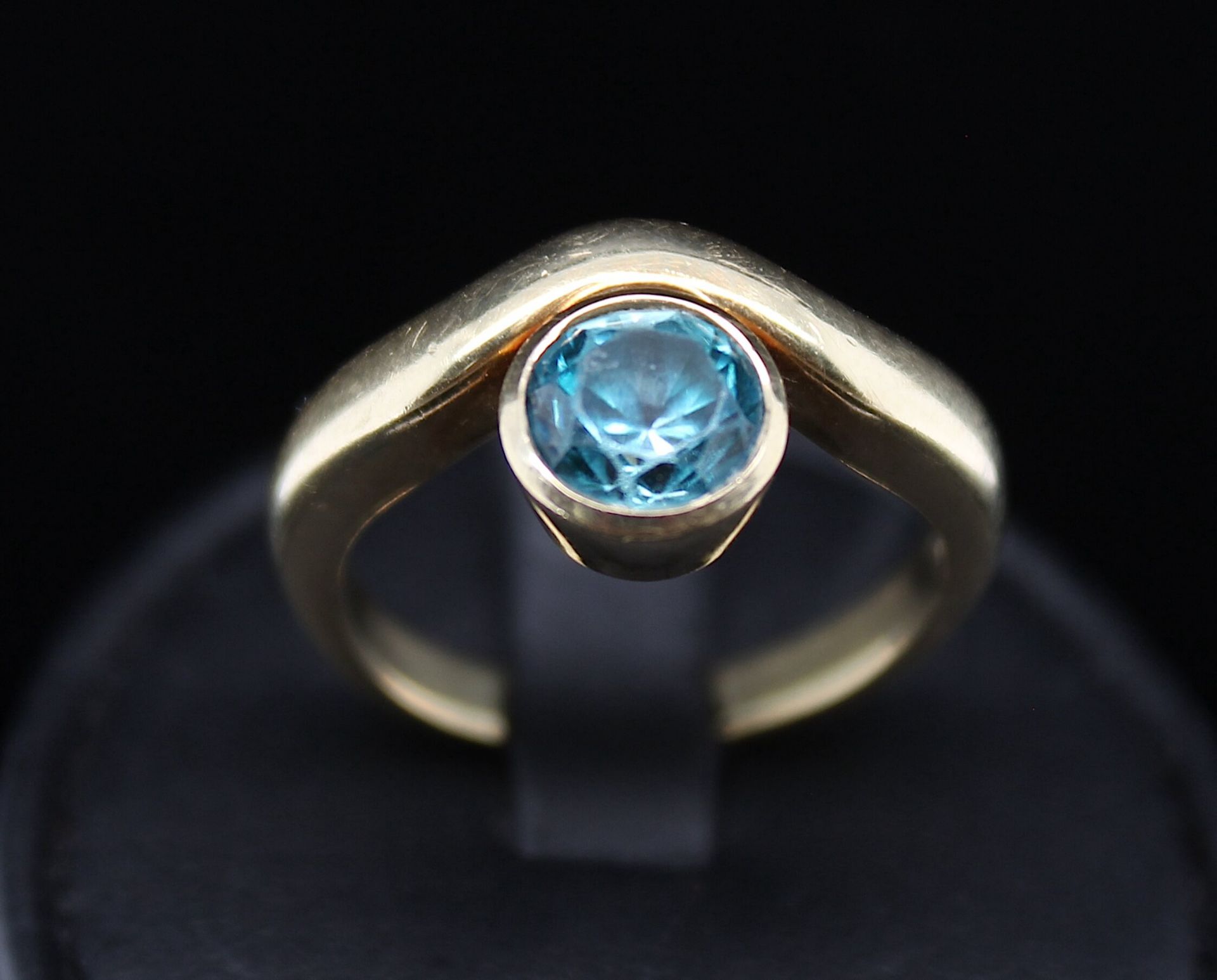 Ring with blue zircon - Image 3 of 3