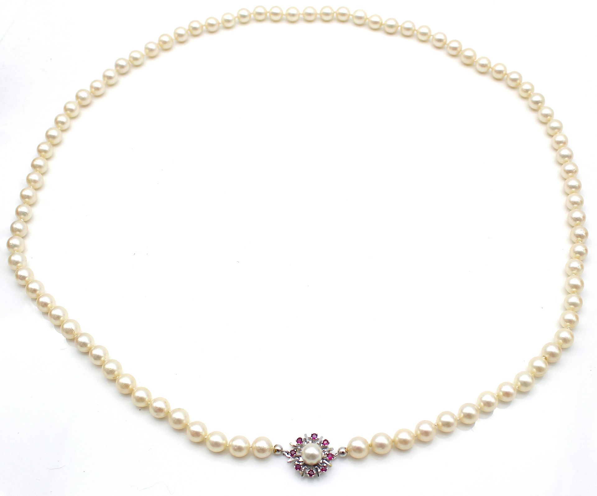 Cultured pearl necklace with rubies - Image 3 of 3