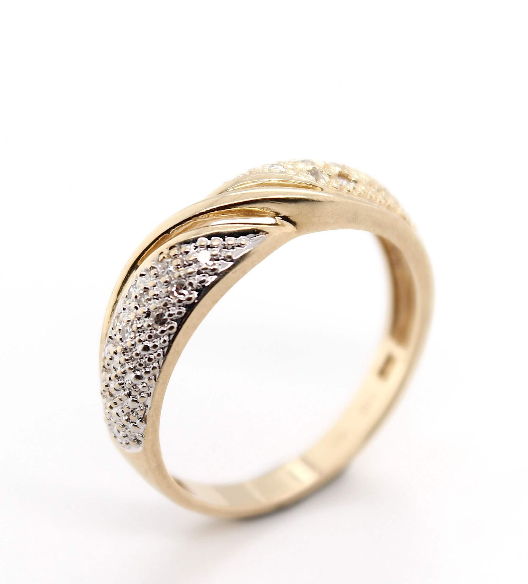 Modern ring with diamonds