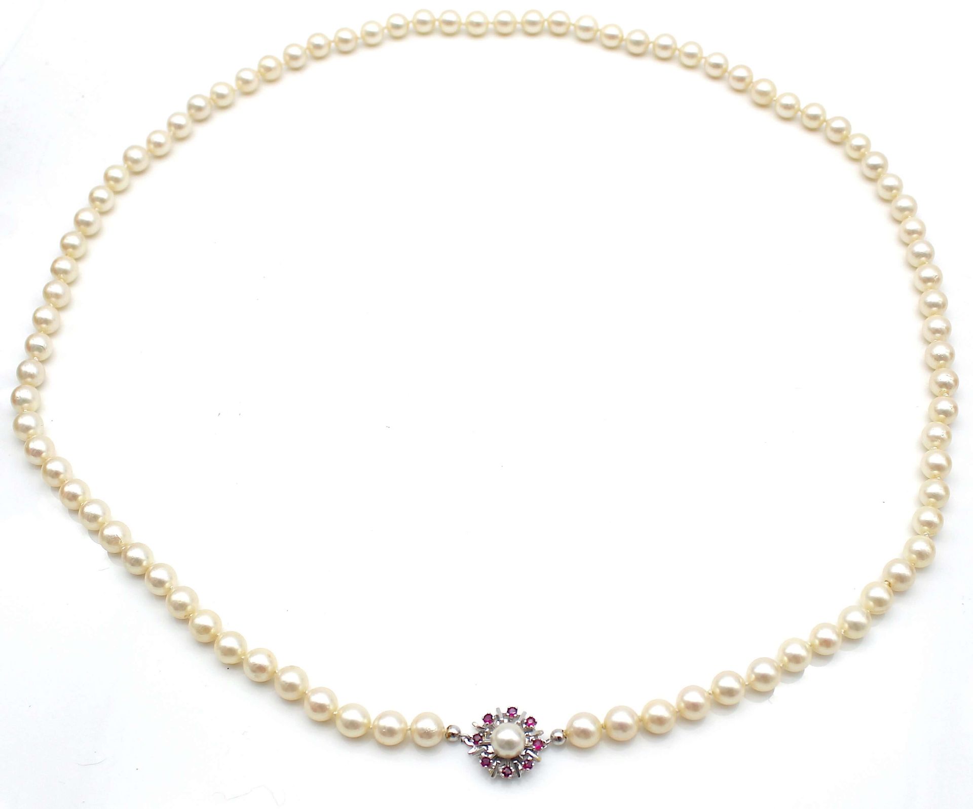 Cultured pearl necklace with rubies - Image 3 of 3