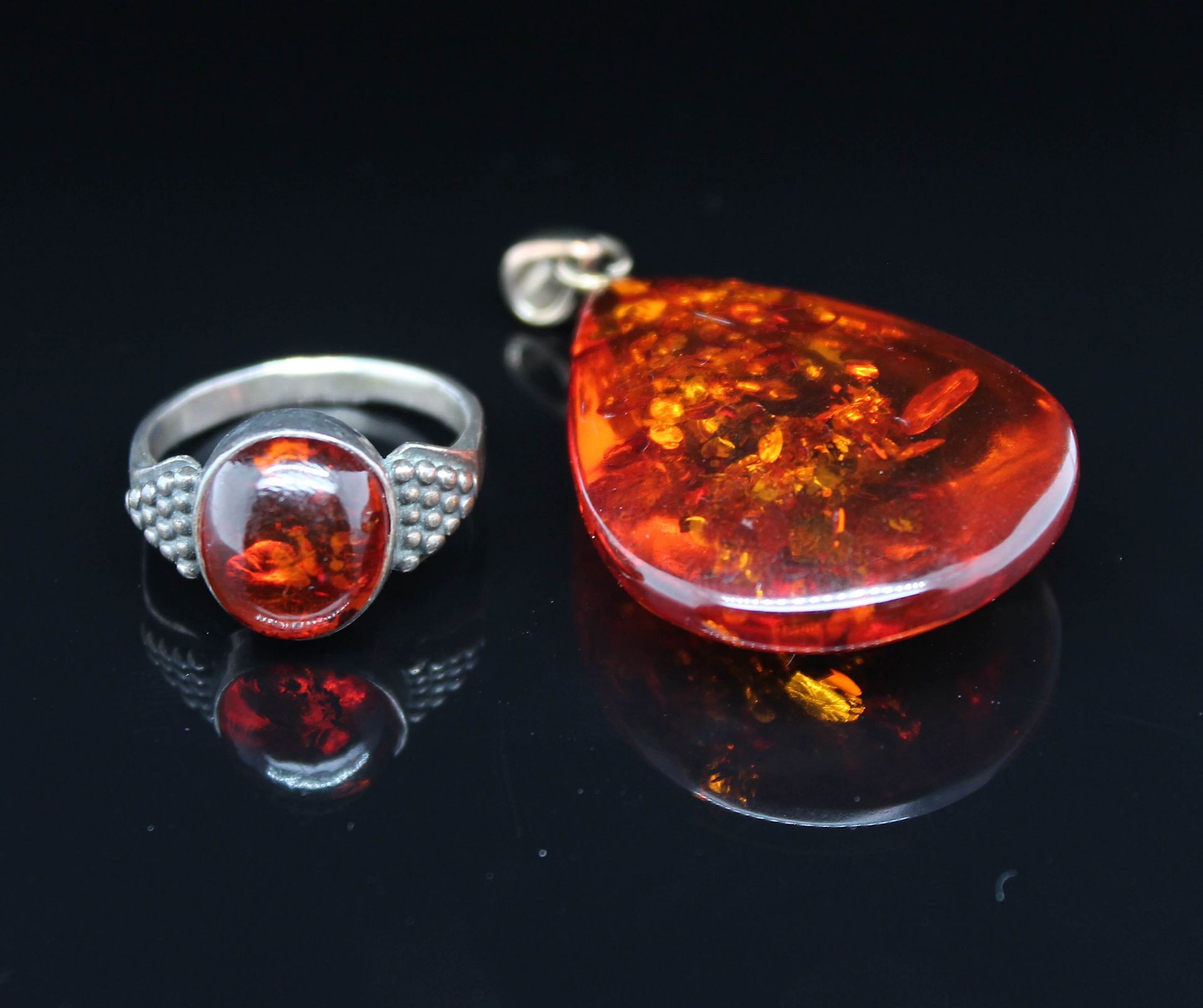 1 lot amber jewellery - Image 2 of 3