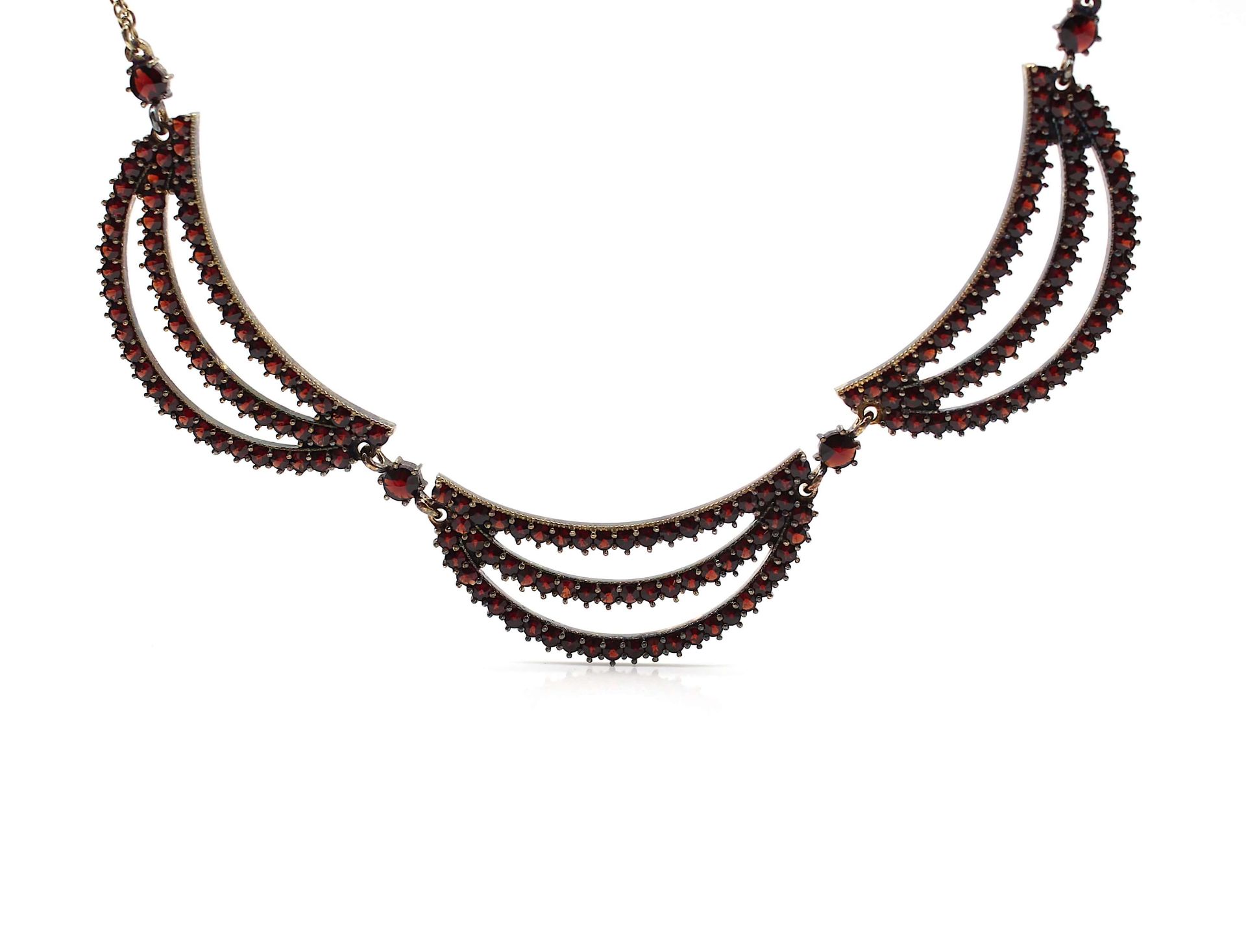 Garnet necklace - Image 2 of 3